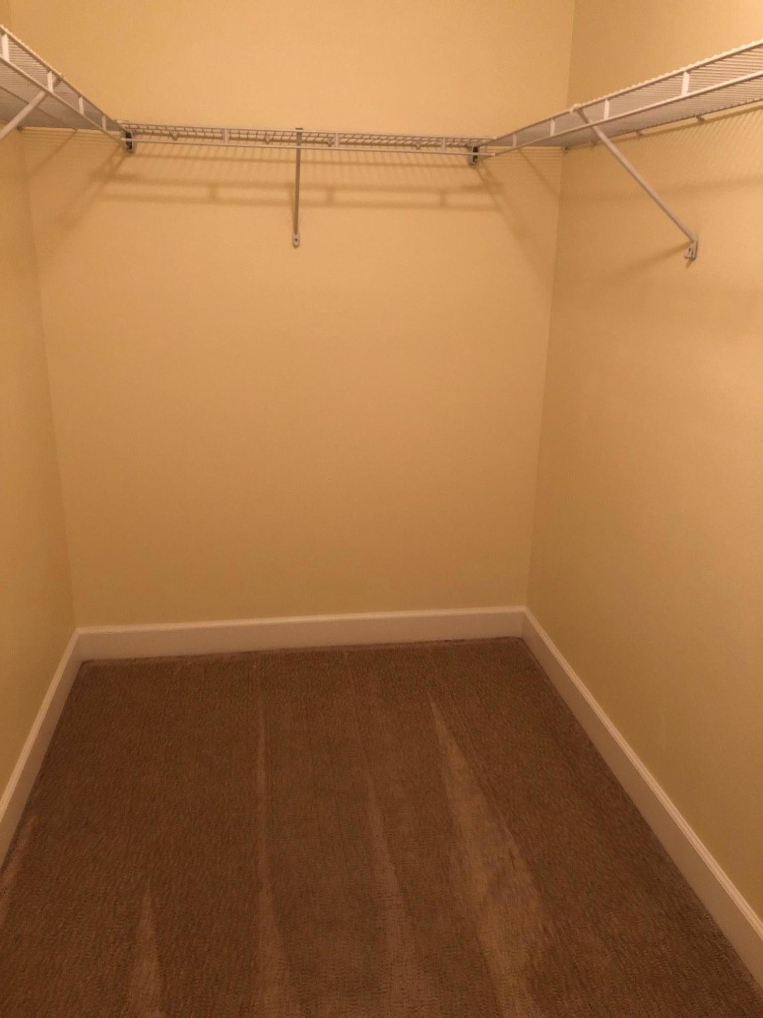 EAGLE BAY - Residential Lease