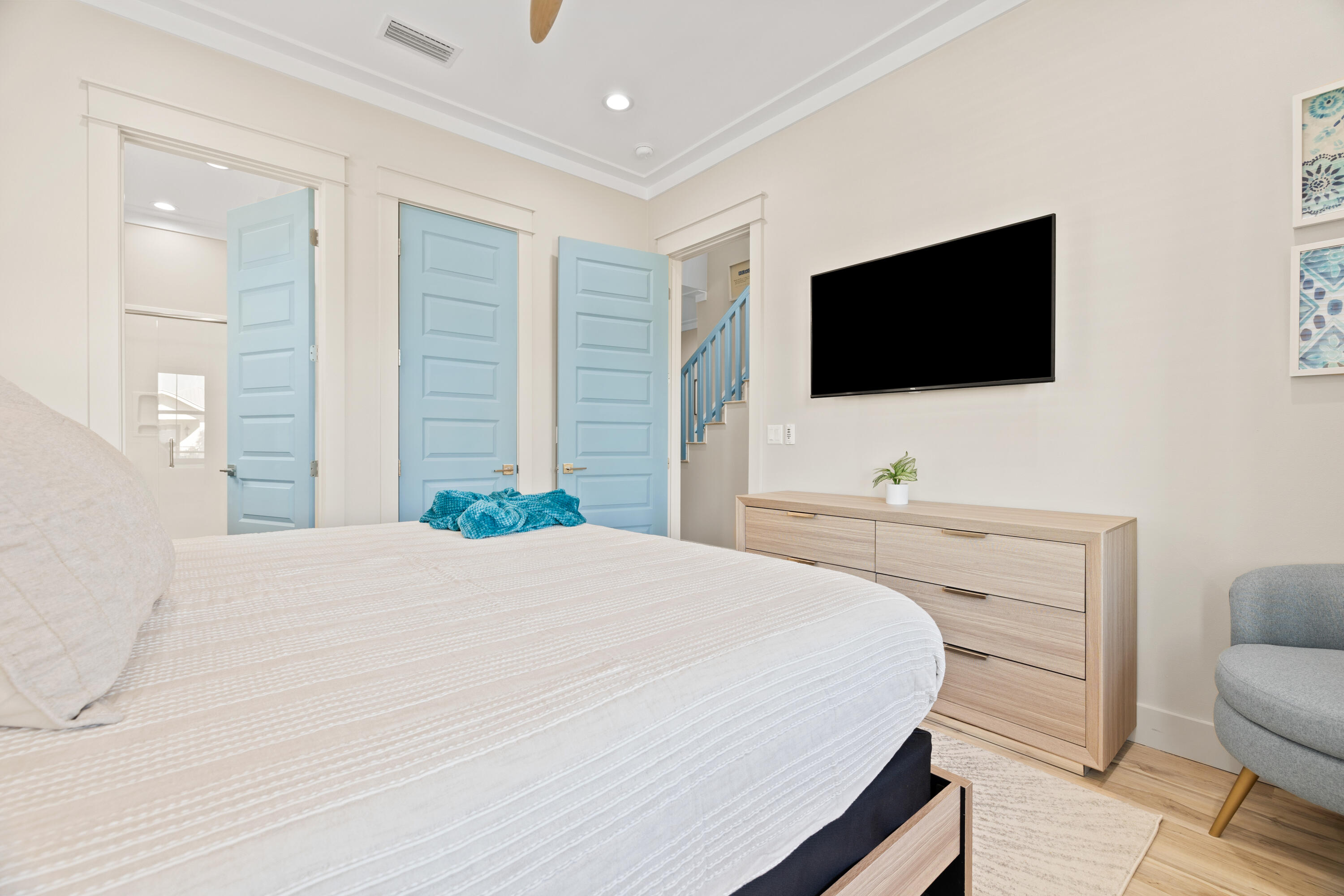 FRANGISTA BEACH 2ND ADDN - Residential