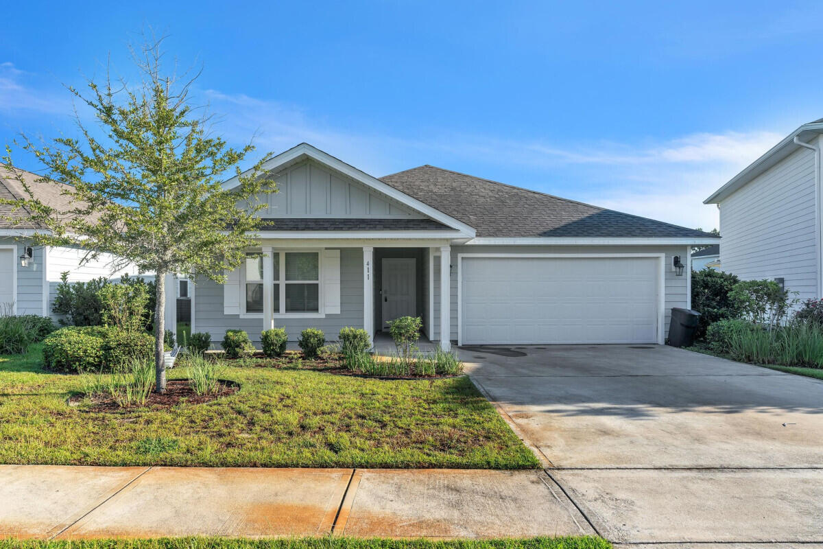 Charming open concept home located on a cul-de-sac in Mill Cottages at Hammock Bay! The flowing floorplan offers a large great room with wood-look vinyl flooring, recessed lighting, and neutral finishes to perfectly complement any decor. Your home chef never has to miss a moment in the spacious kitchen fully equipped with sleek stainless-steel appliances, a corner pantry, and a center island with breakfast bar seating. The covered patio provides a comfortable space for living or dining al fresco within the large privacy fenced backyard with plenty of space for family, friends, and pets to enjoy some fun in the sun. Retreat to the primary bedroom complete with dual walk-in closets and a luxurious en-suite bathroom where you can begin and end each day in privacy.
