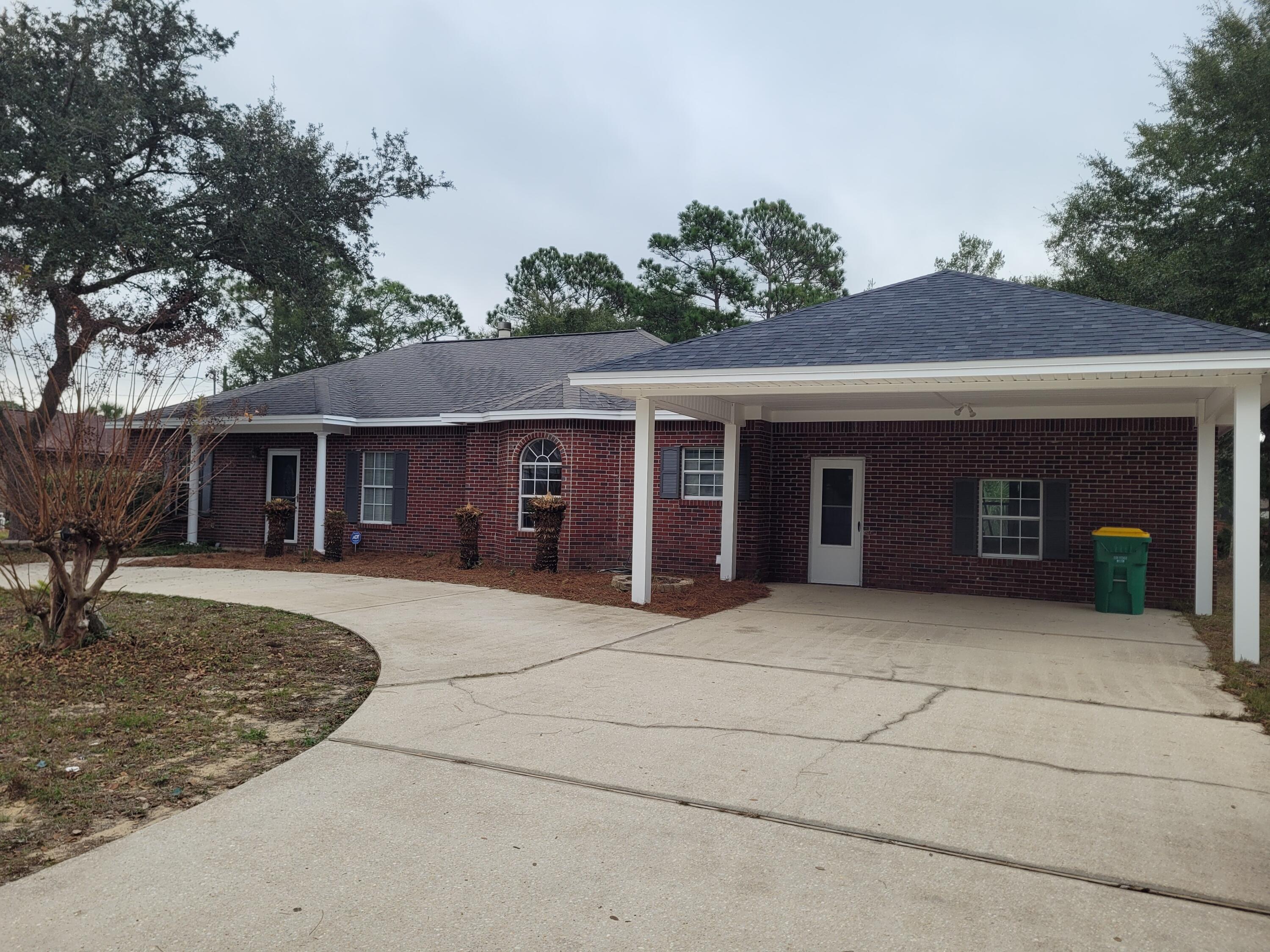 Here is a great opportunity to be in Central Niceville, this 3-bedroom brick home has many possibilities to include converting Garage/storage into more bedrooms, home office or playroom for the family.
when arriving take notice of the 95ft circular driveway, mature landscaping.
Entering the home you will see a formal dining room on the right leading to a large kitchen with a breakfast nook with a arched window. The living area is huge with large window making this room light and bright. The living arear features a wood burning fireplace. Split floorplan, master is nice sized, master features a large walk-in closet, walk-in shower.
Fenced back yard is quite large with a poured slab to build a shed or She-shed.
Close to all Niceville schools. 10 min drive to EGLIN AFB.