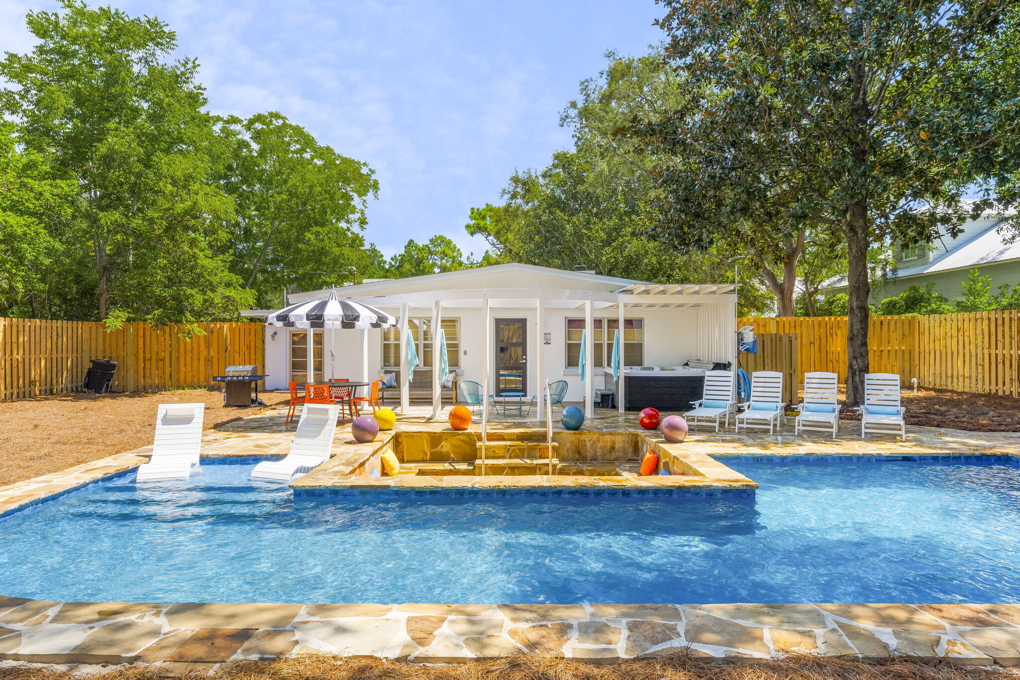 SEACREST - Residential