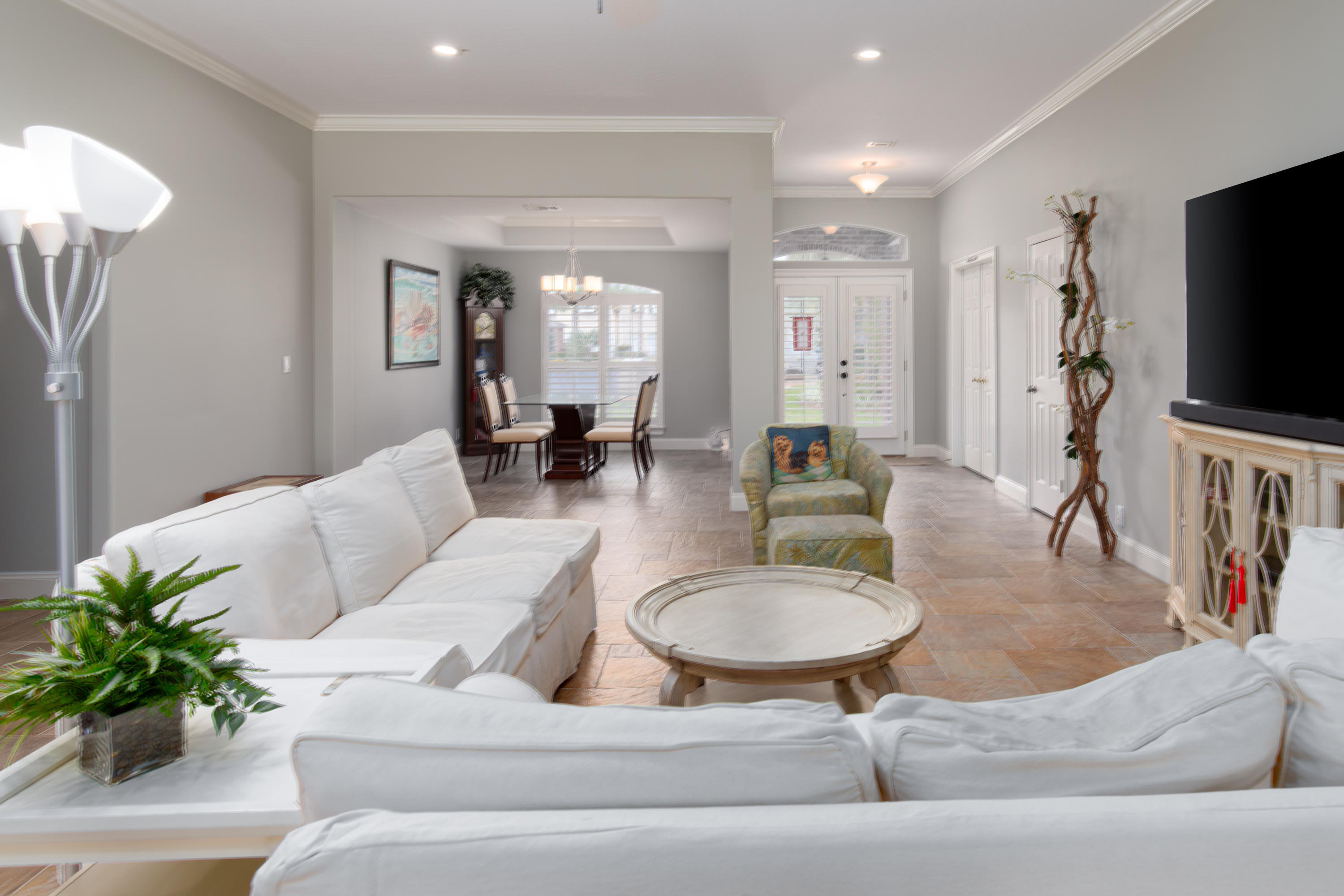 AVALON BEACH ESTATES - Residential