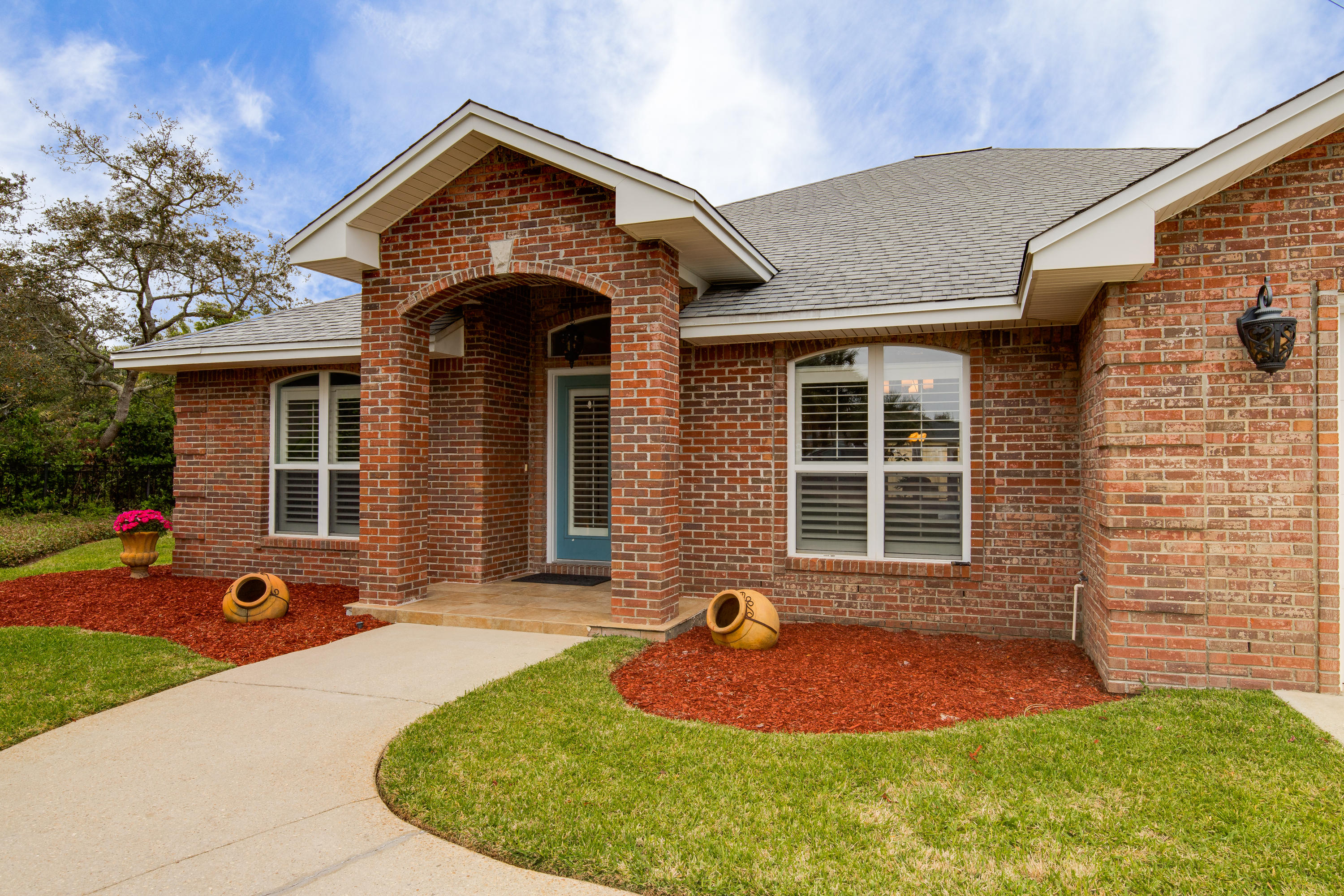 AVALON BEACH ESTATES - Residential