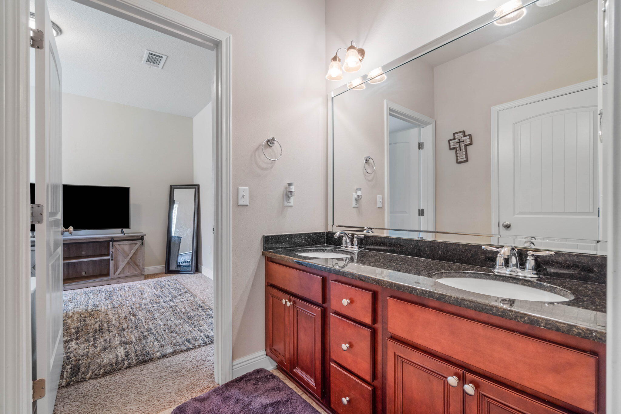 LIBERTY OAKS - Residential