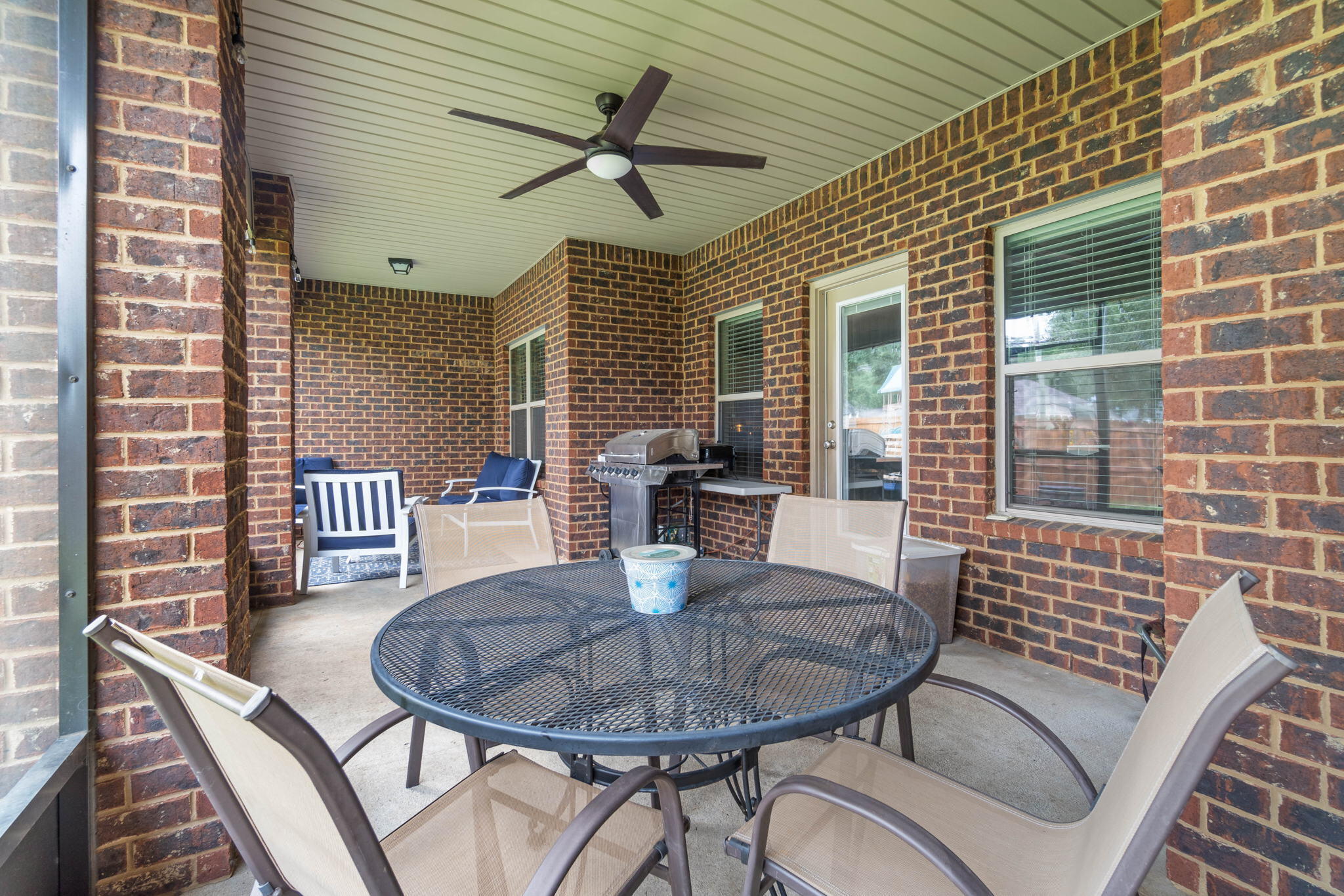 LIBERTY OAKS - Residential