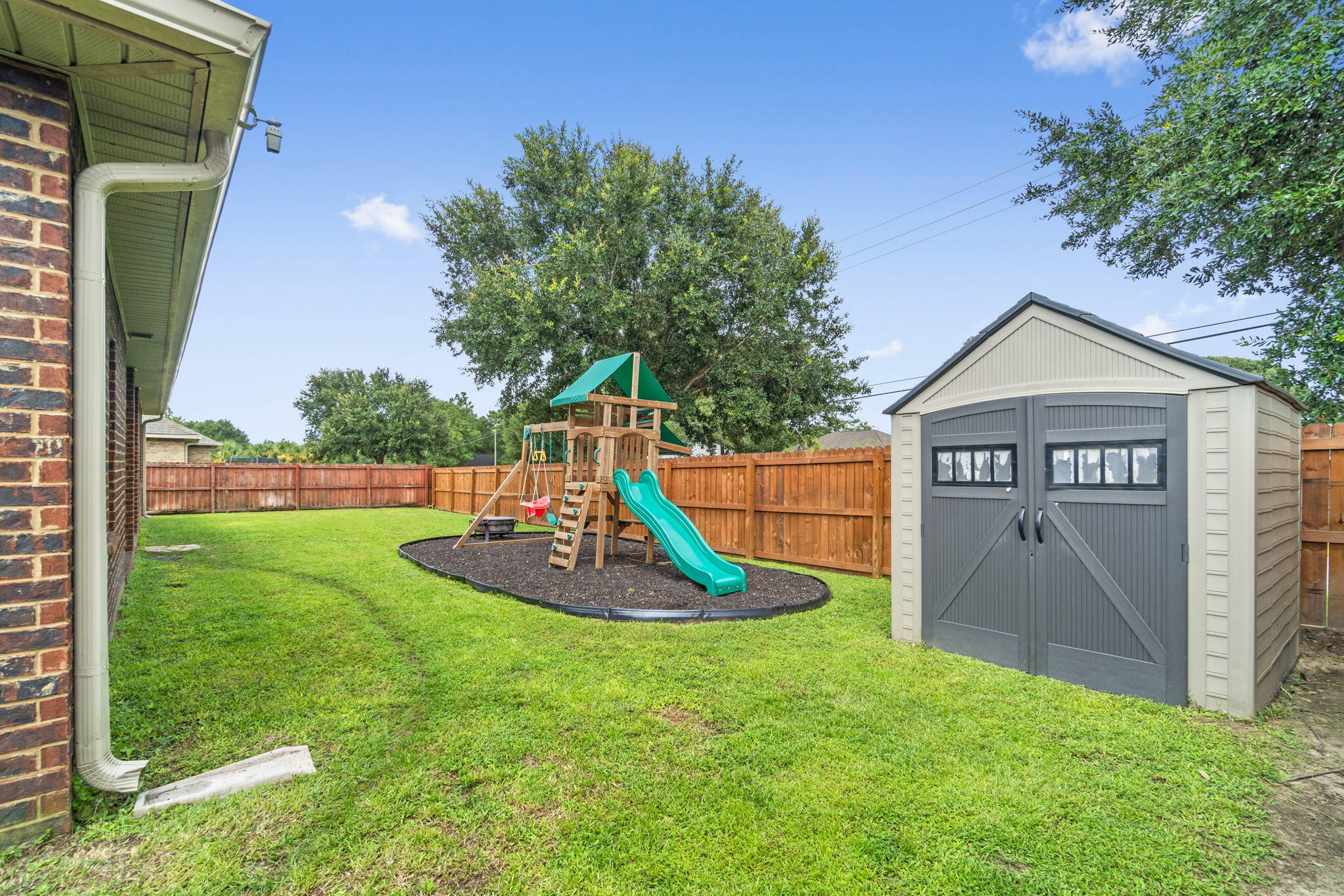 LIBERTY OAKS - Residential