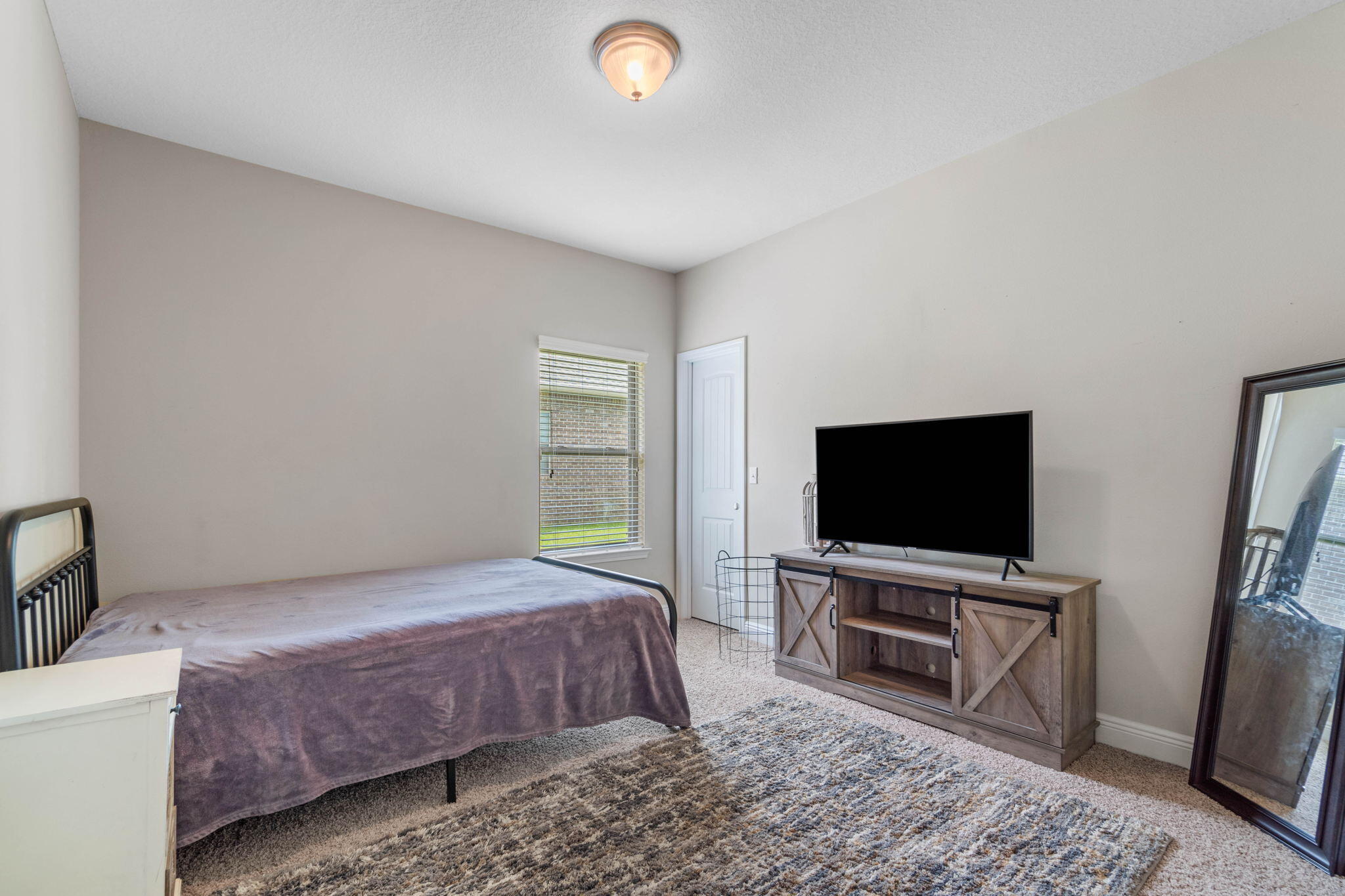 LIBERTY OAKS - Residential