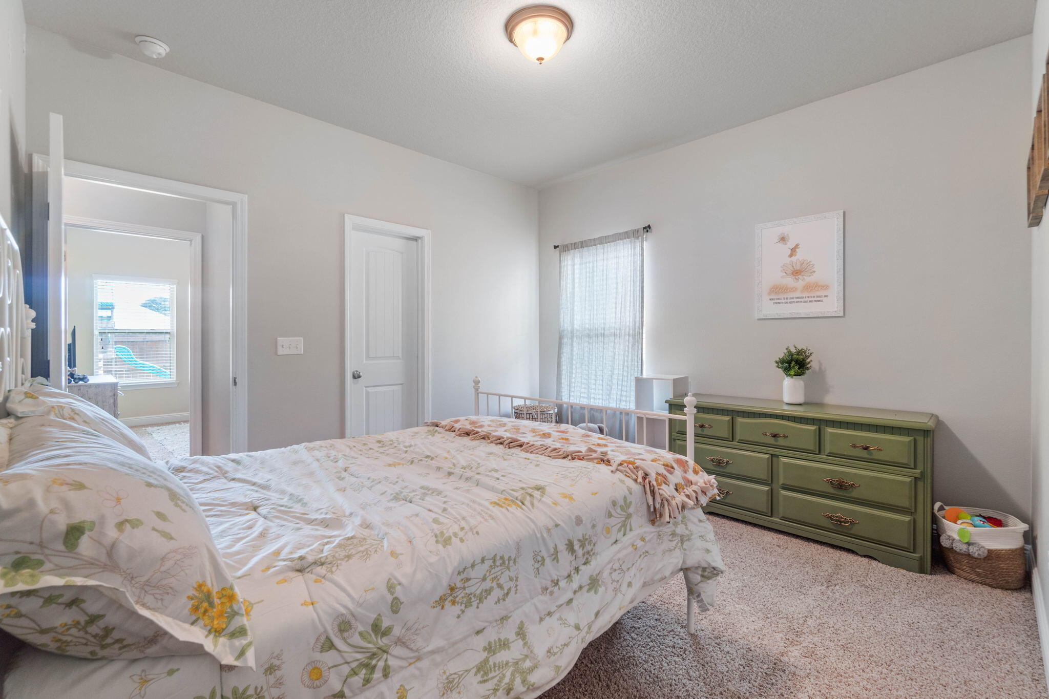 LIBERTY OAKS - Residential