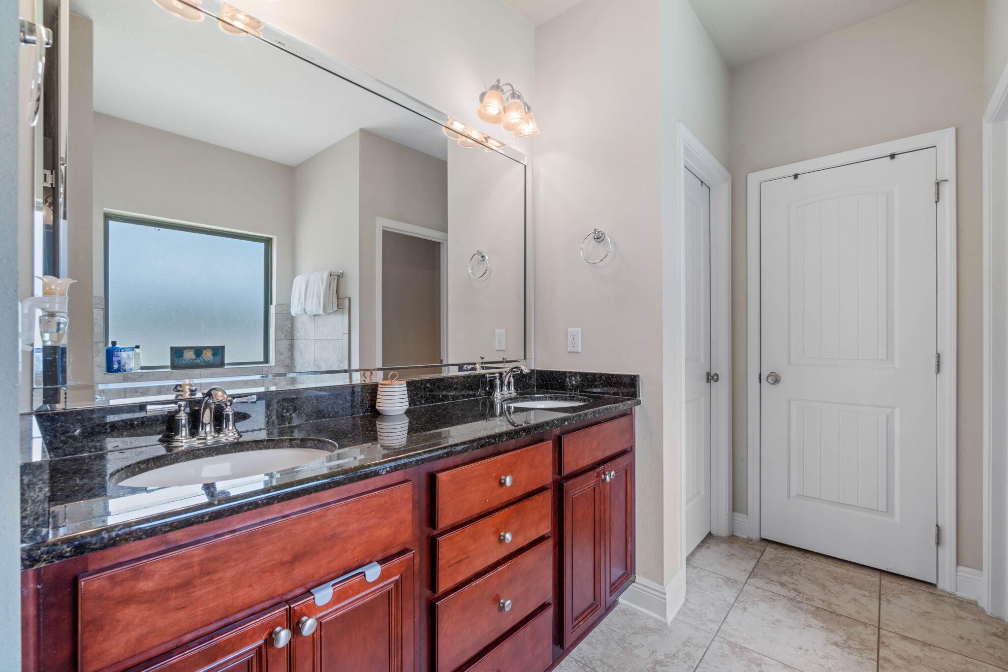 LIBERTY OAKS - Residential