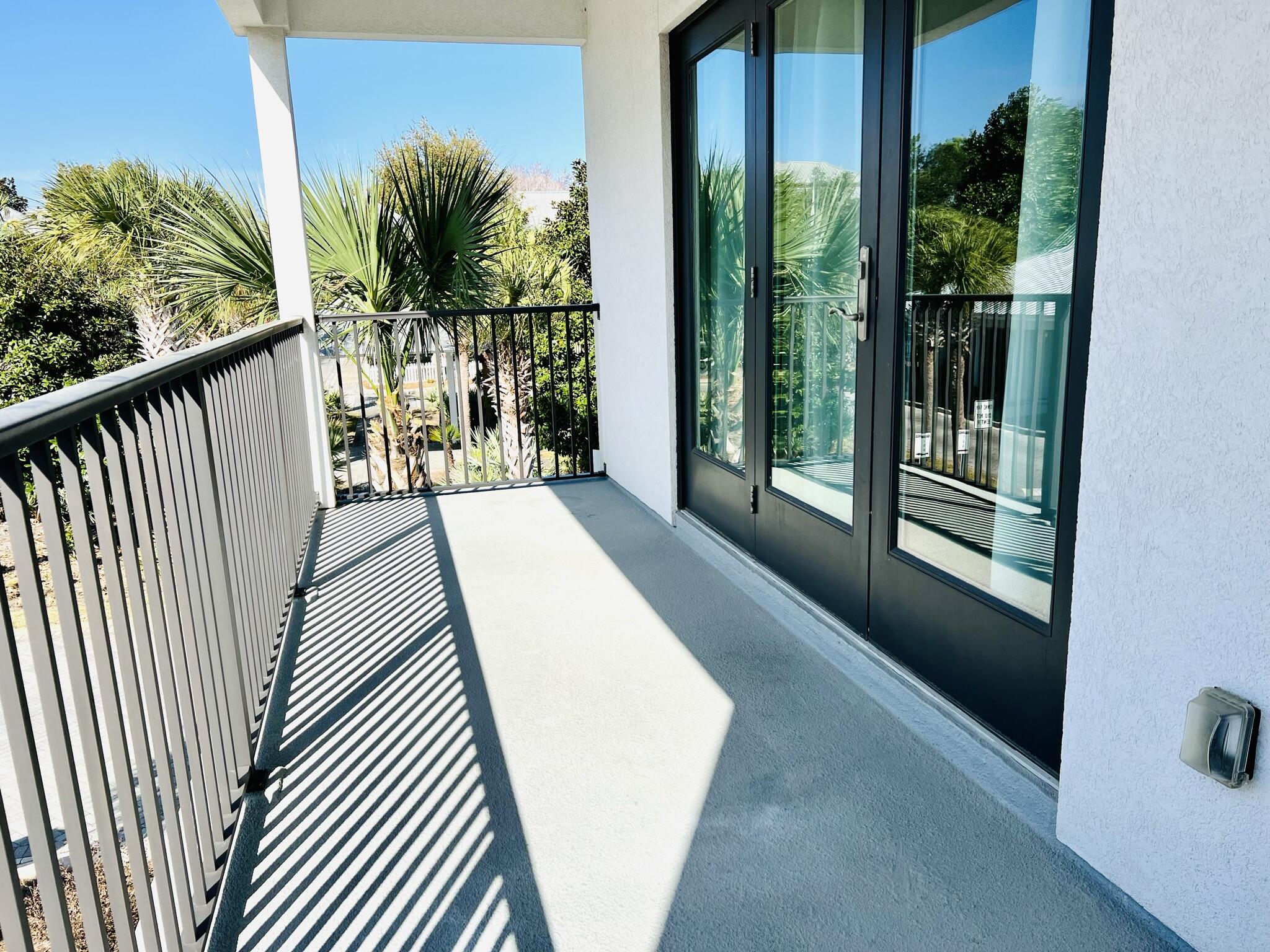 HIDDEN LAKES Condominiums - Residential Lease