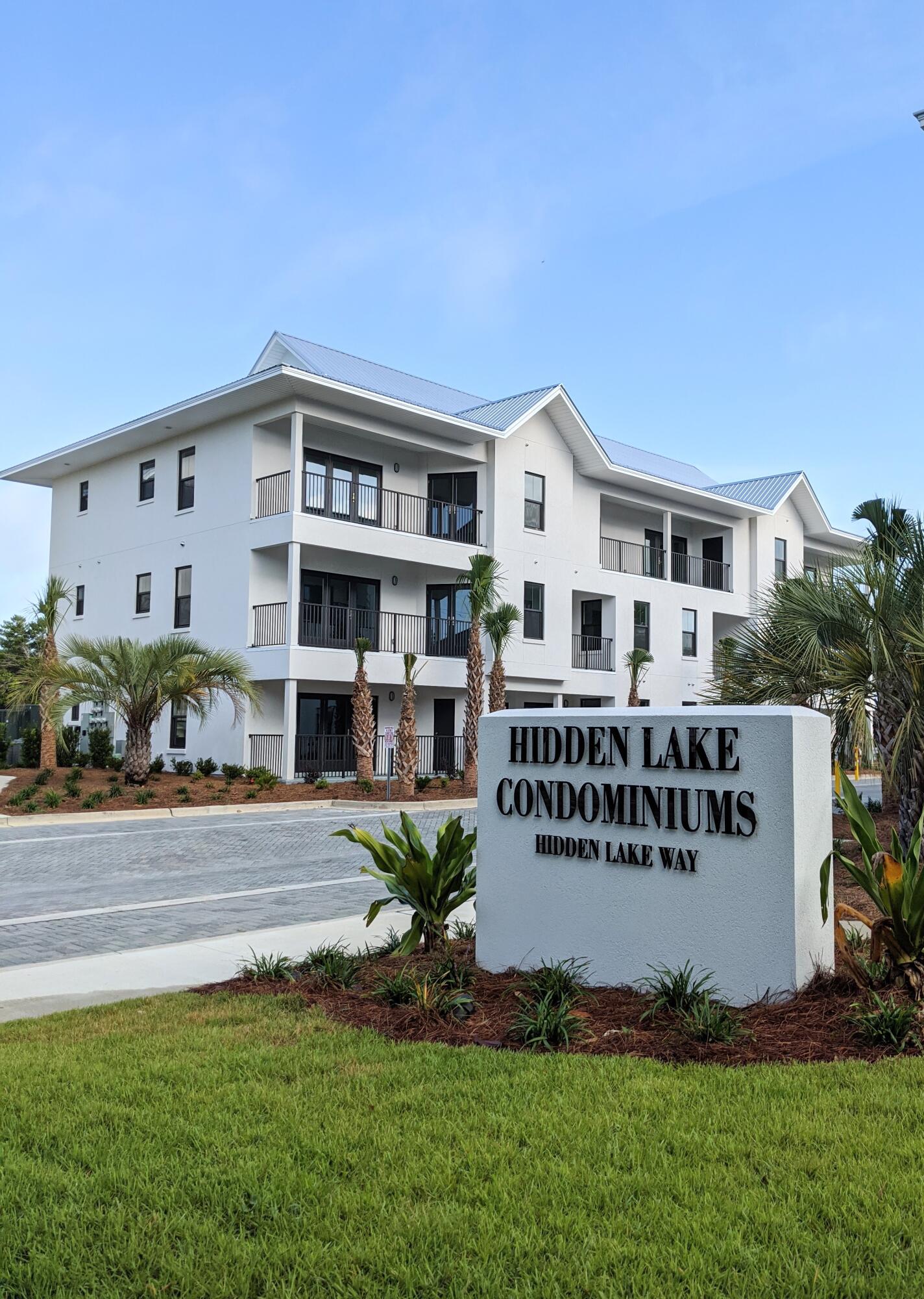 HIDDEN LAKES Condominiums - Residential Lease