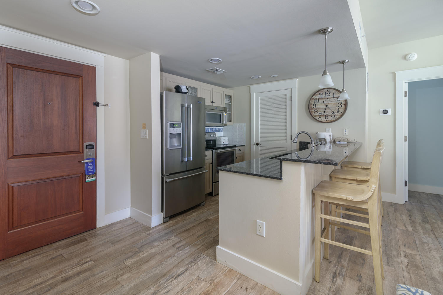 MARKET STREET INN - Residential Lease