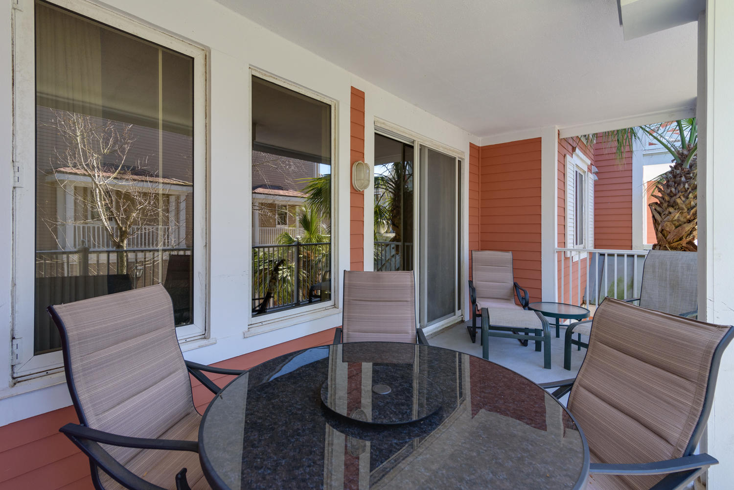MARKET STREET INN - Residential Lease