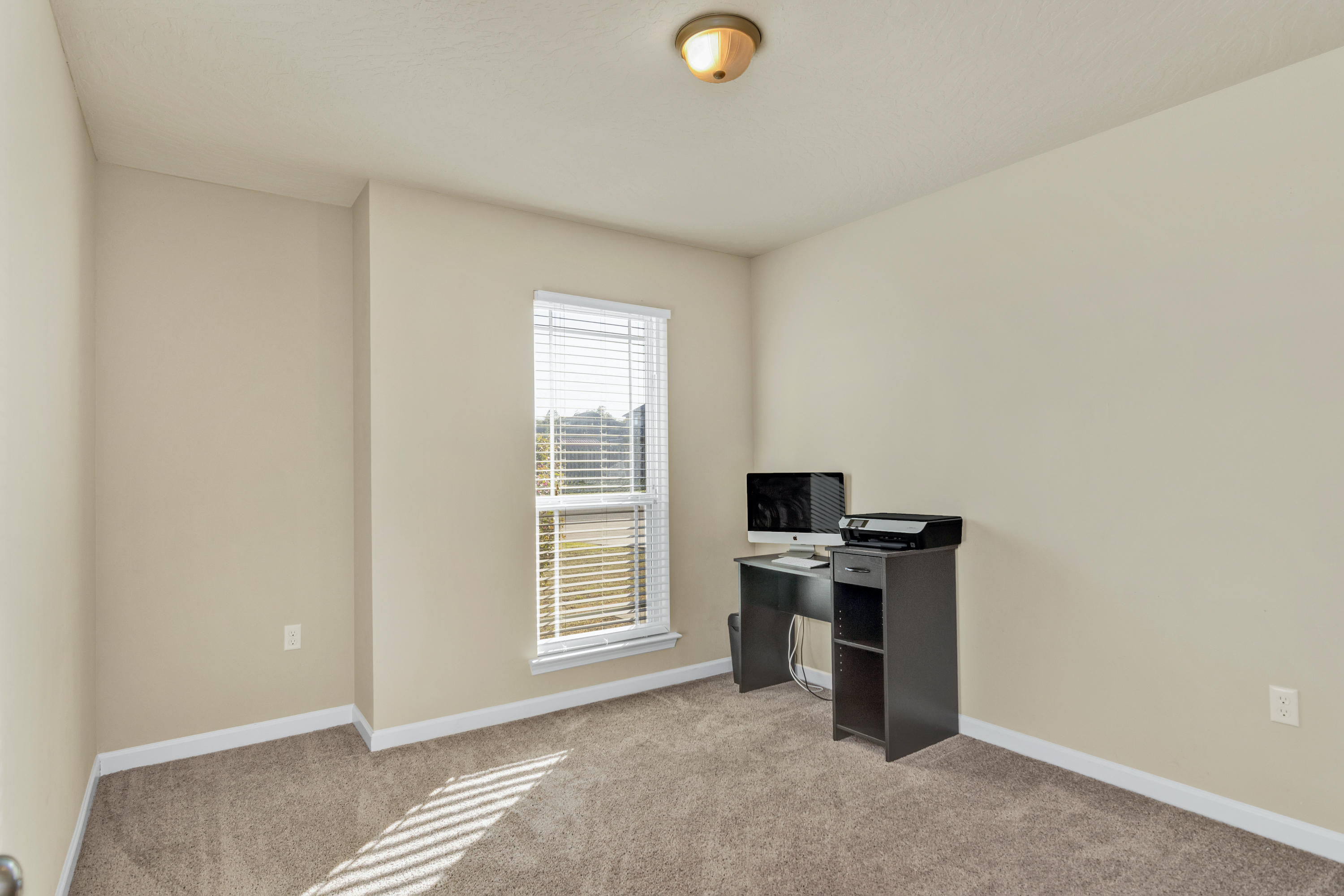 Lee Farm Phase III - Residential Lease