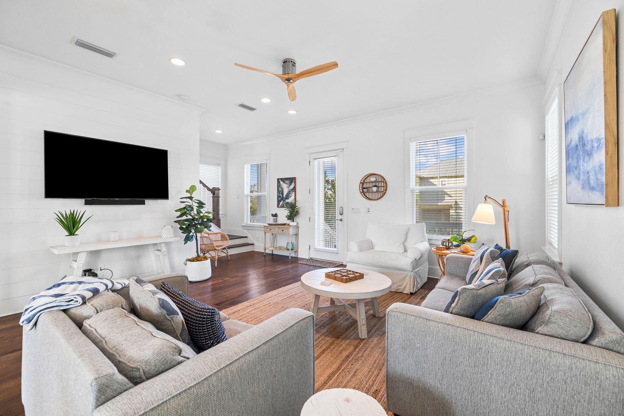 HIGHLAND PARKS - Residential