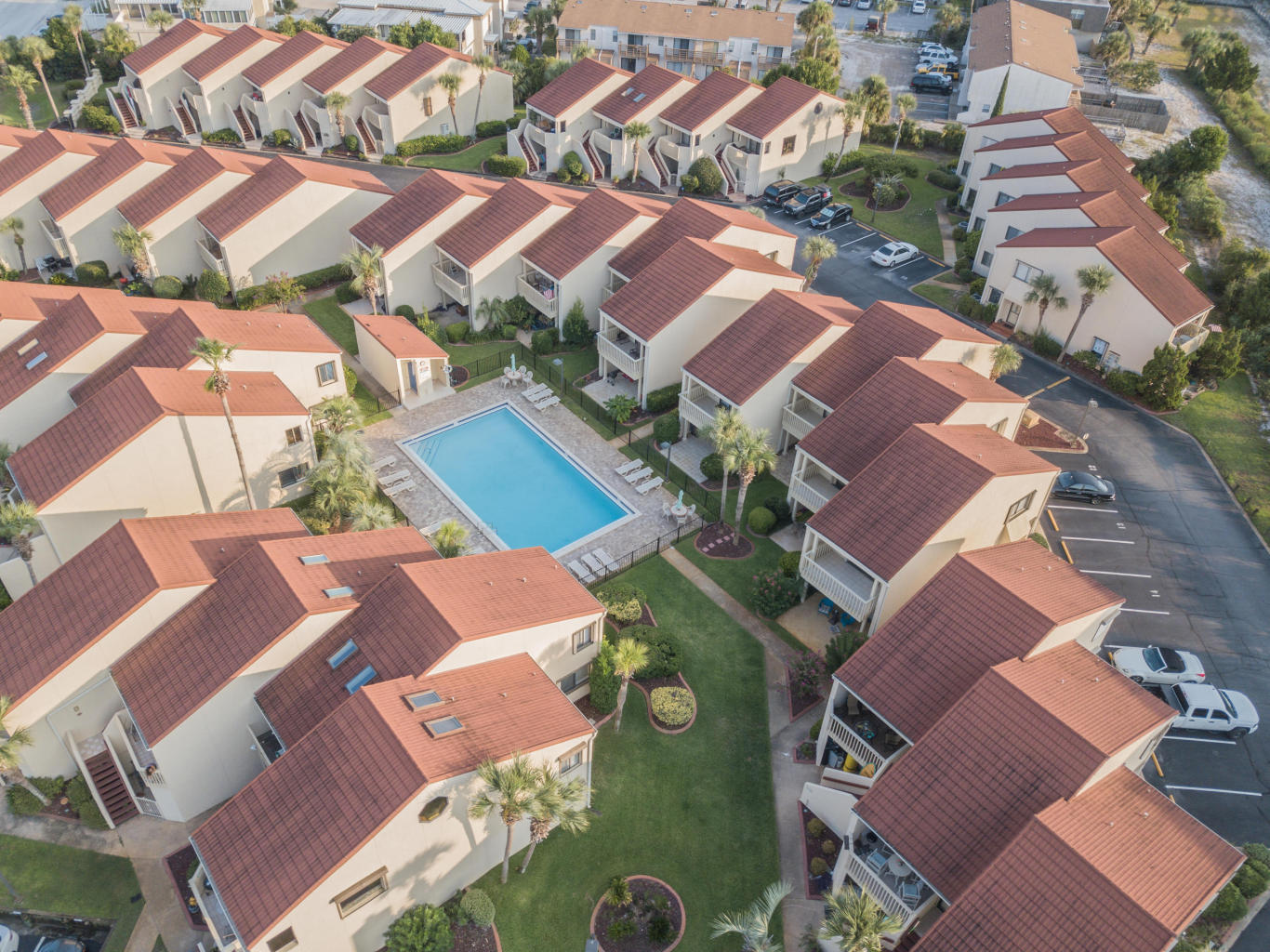 CLIPPER COVE T/H - Residential Lease