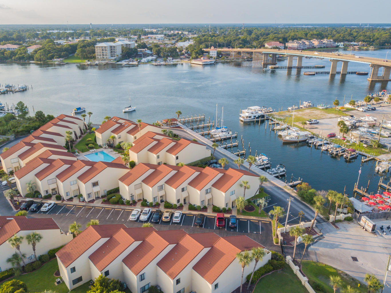 CLIPPER COVE T/H - Residential Lease