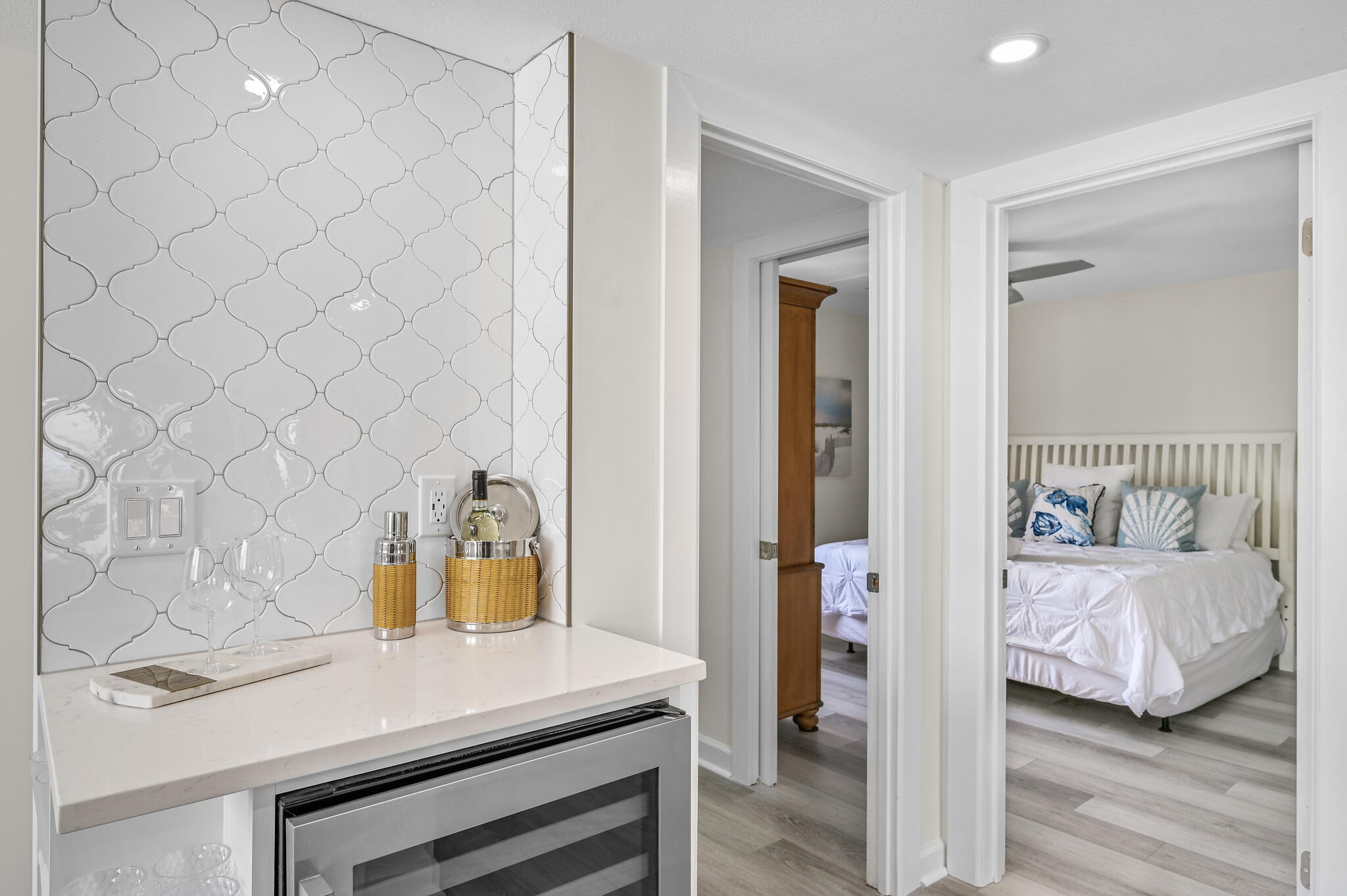 DESTIN TOWERS CONDO - Residential
