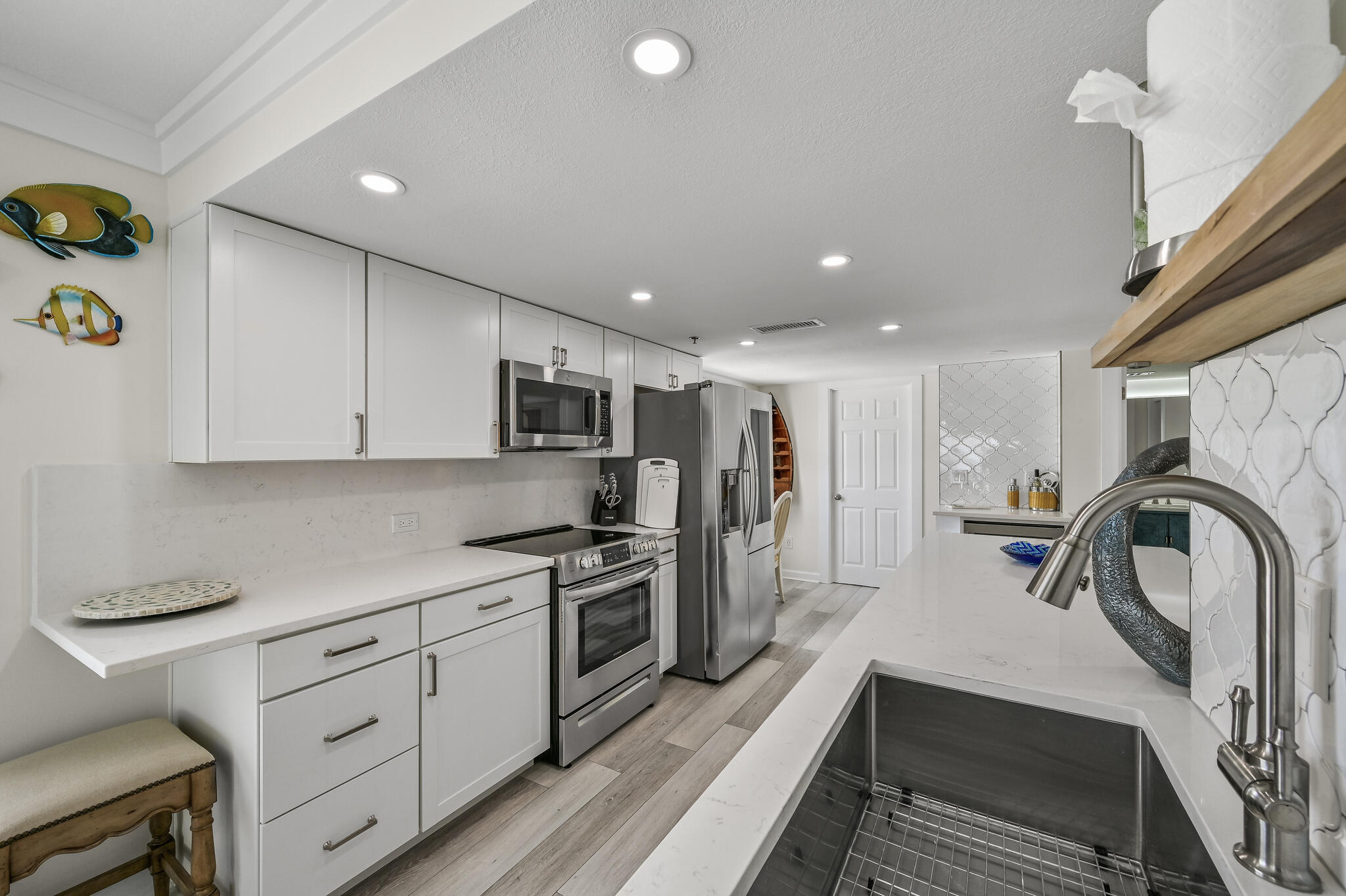 DESTIN TOWERS CONDO - Residential