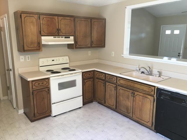 SHOAL WOOD - Residential Lease