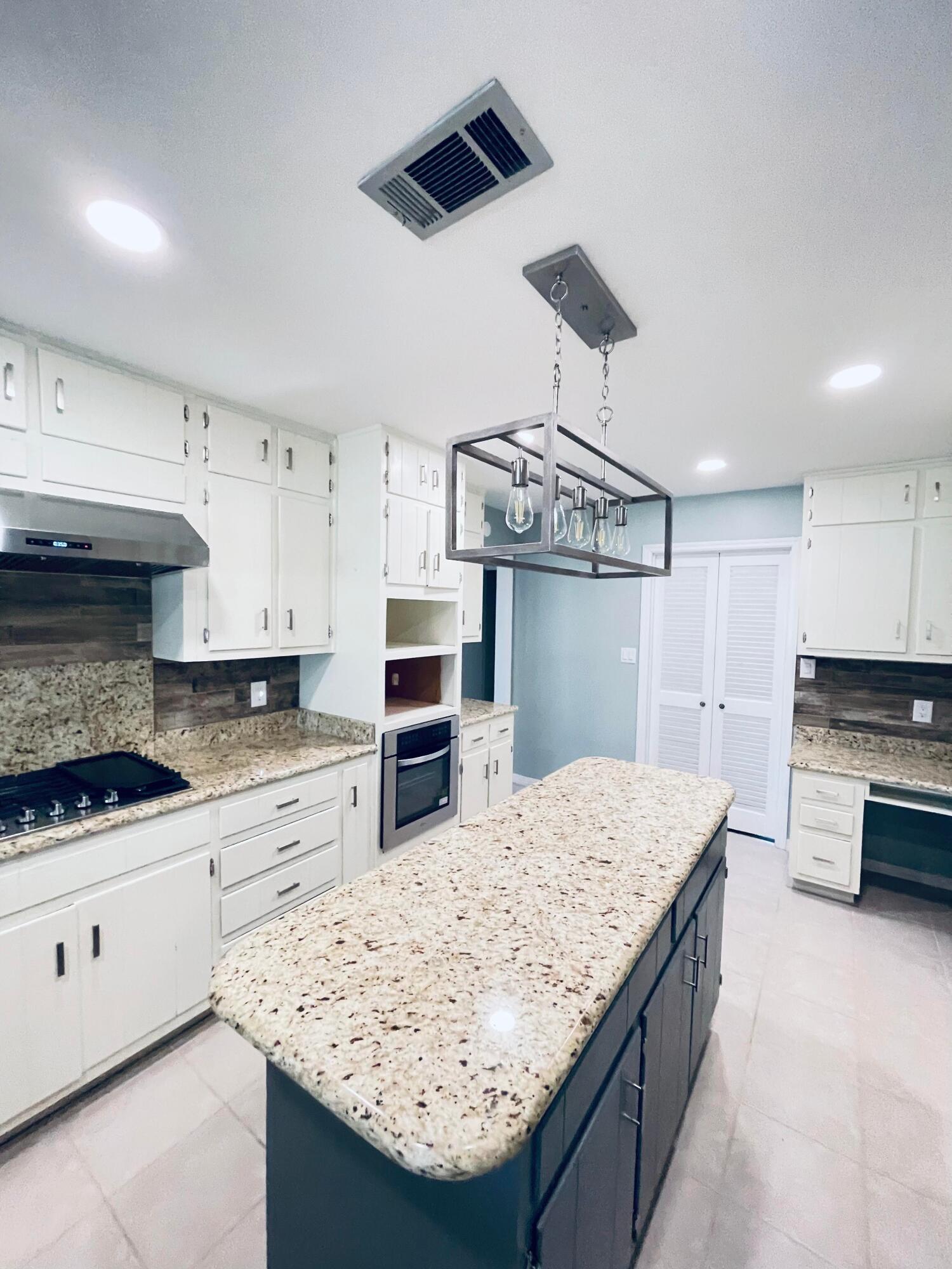 LAKE LORRAINE ESTATES 1 - Residential Lease