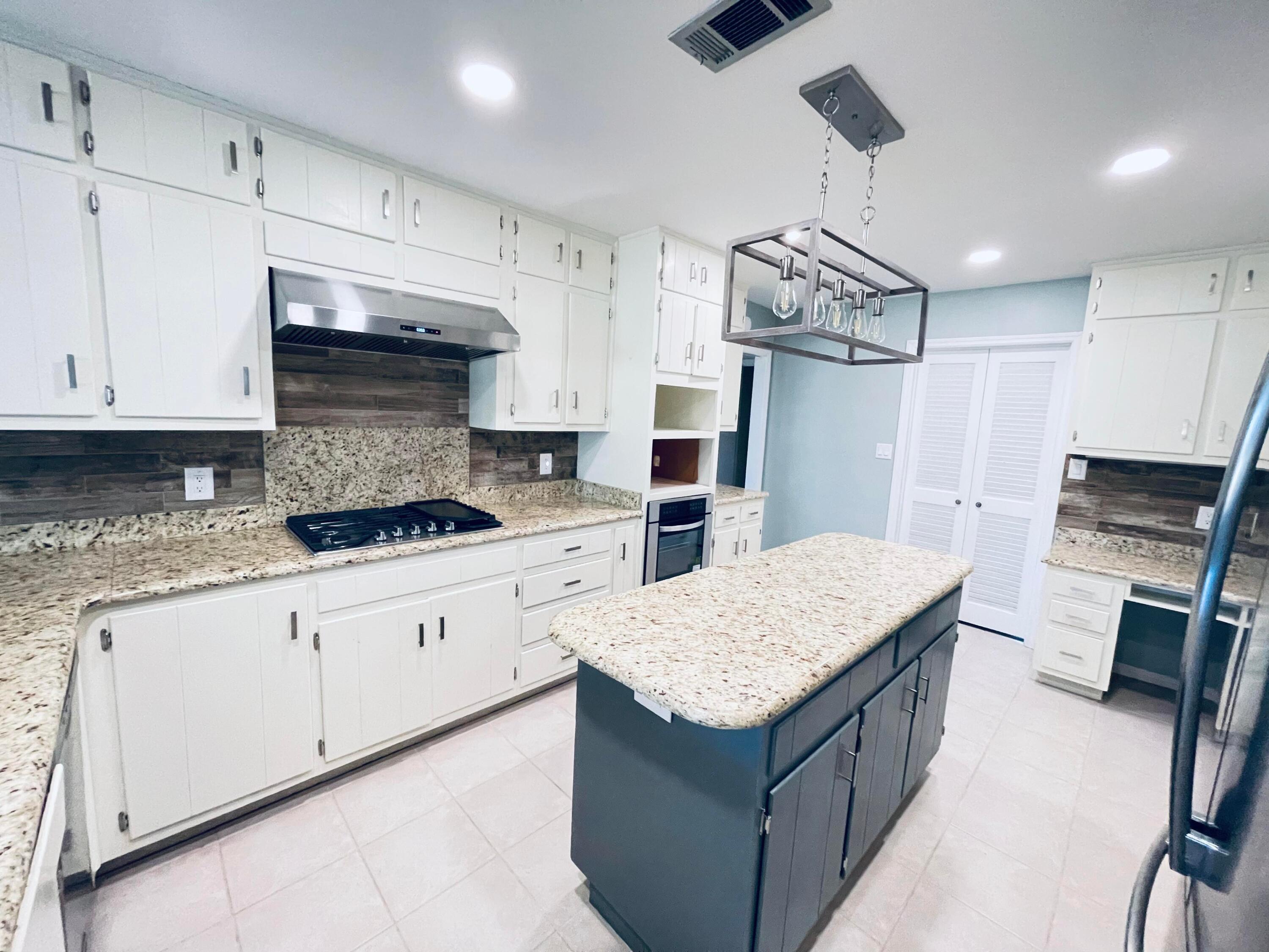 LAKE LORRAINE ESTATES 1 - Residential Lease
