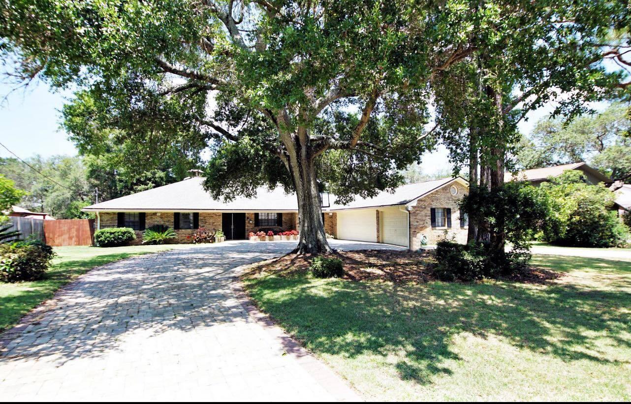 LAKE LORRAINE ESTATES 1 - Residential Lease