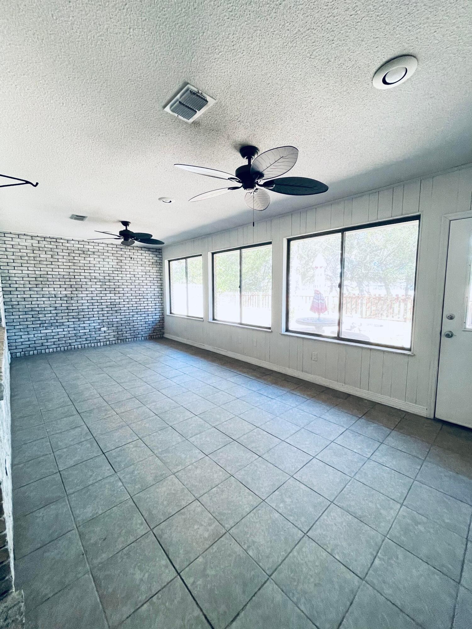 LAKE LORRAINE ESTATES 1 - Residential Lease