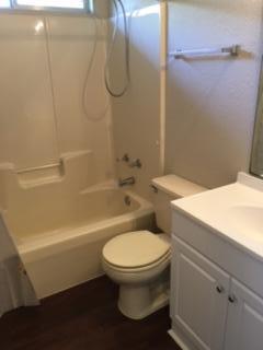 LAKE CHARLESTON - Residential Lease