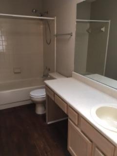 LAKE CHARLESTON - Residential Lease