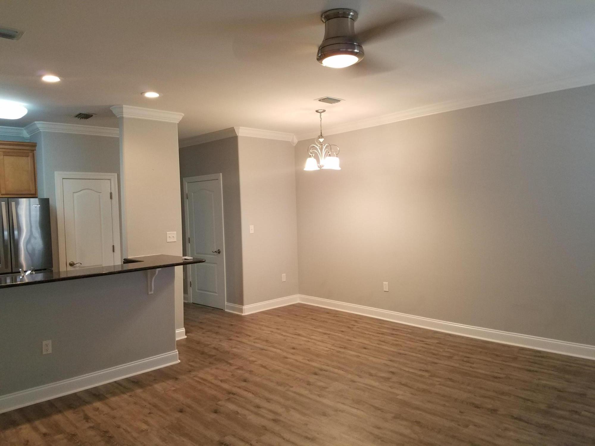 OLD BAY T/H - Residential Lease