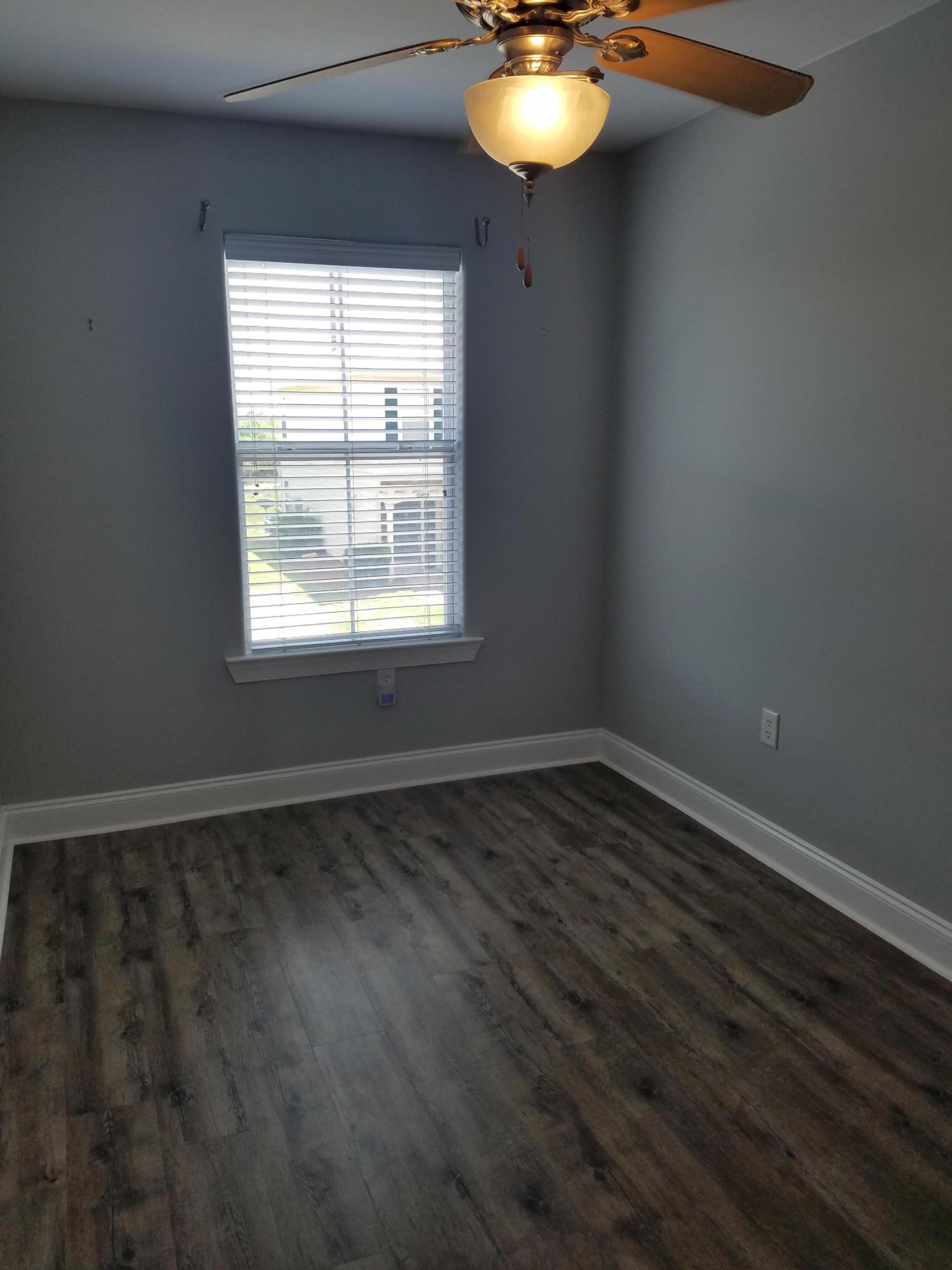OLD BAY T/H - Residential Lease