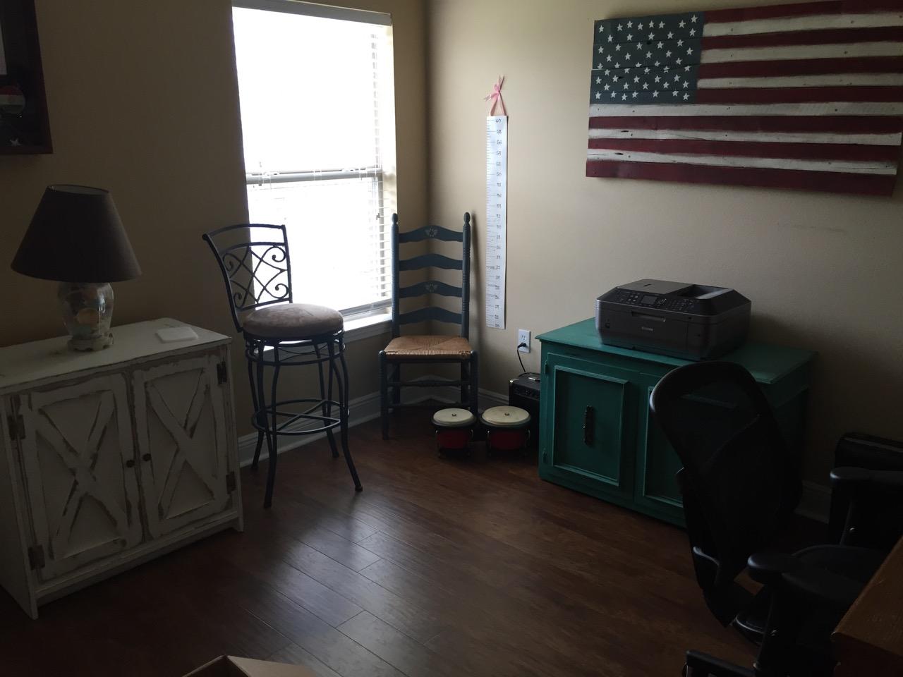 ROLLING RIDGE ESTATES - Residential Lease