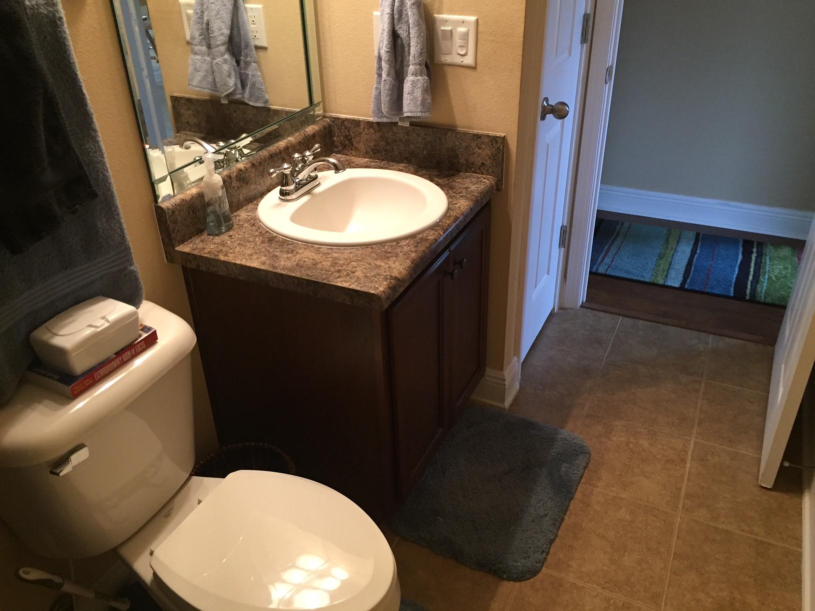 ROLLING RIDGE ESTATES - Residential Lease