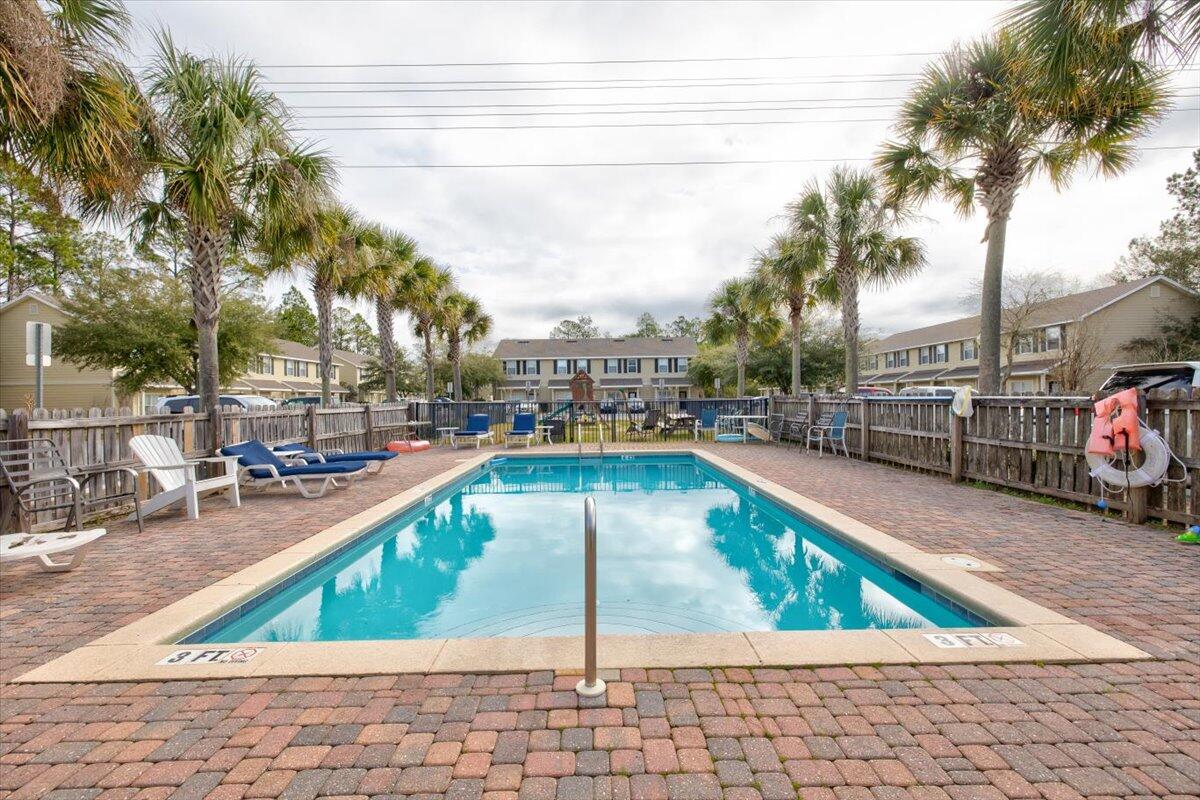 PALMS OF FREEPORT - Residential