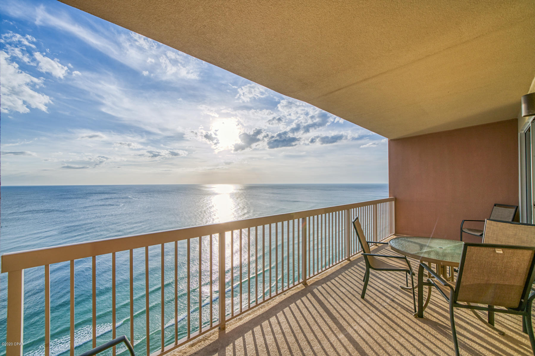 SUNRISE BEACH - Residential
