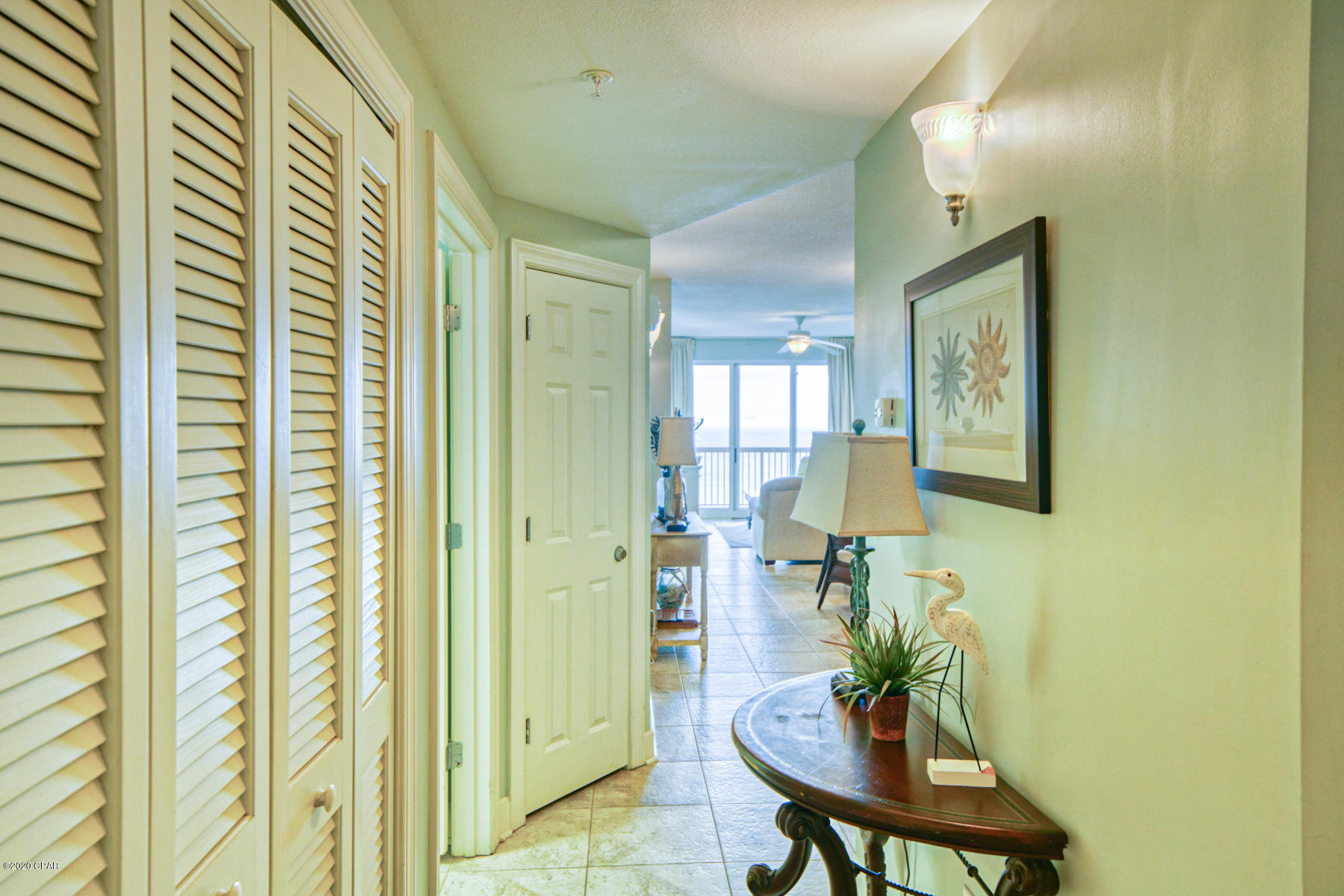 SUNRISE BEACH - Residential