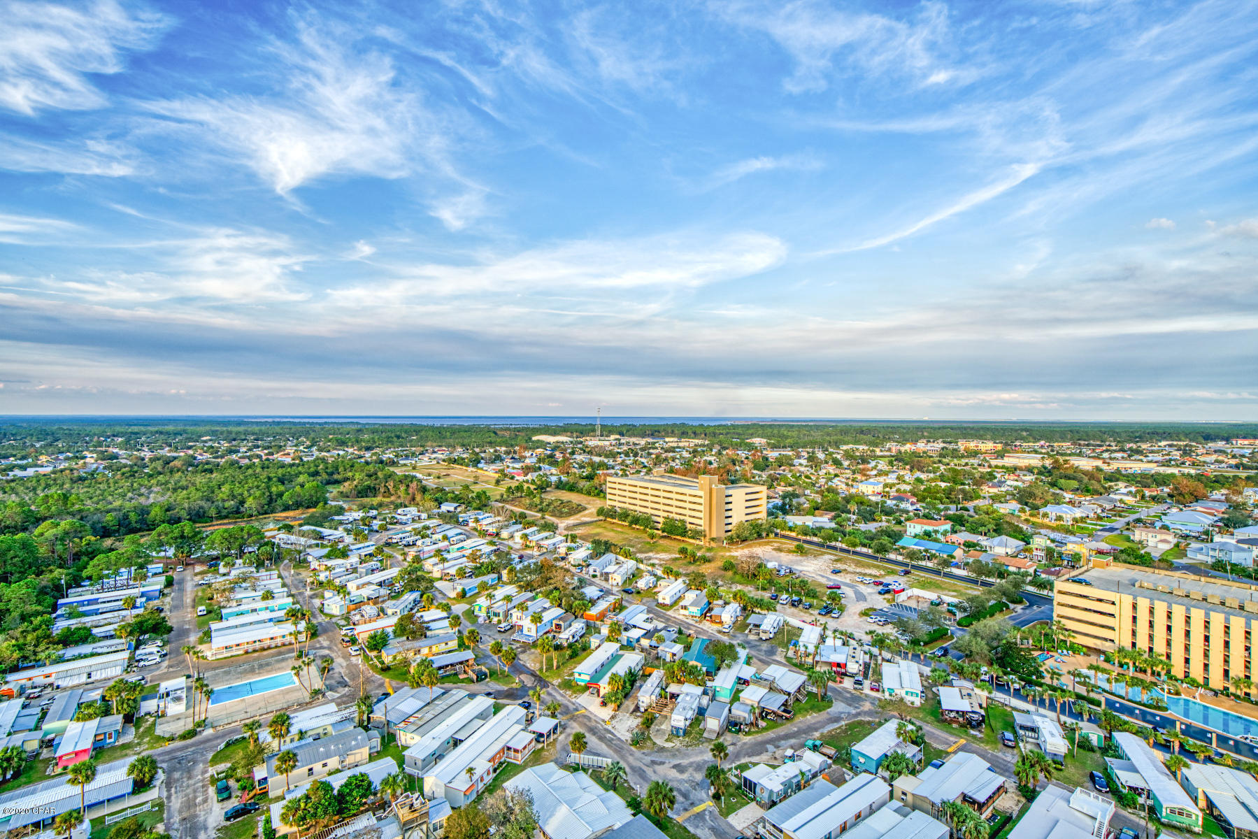 SUNRISE BEACH - Residential