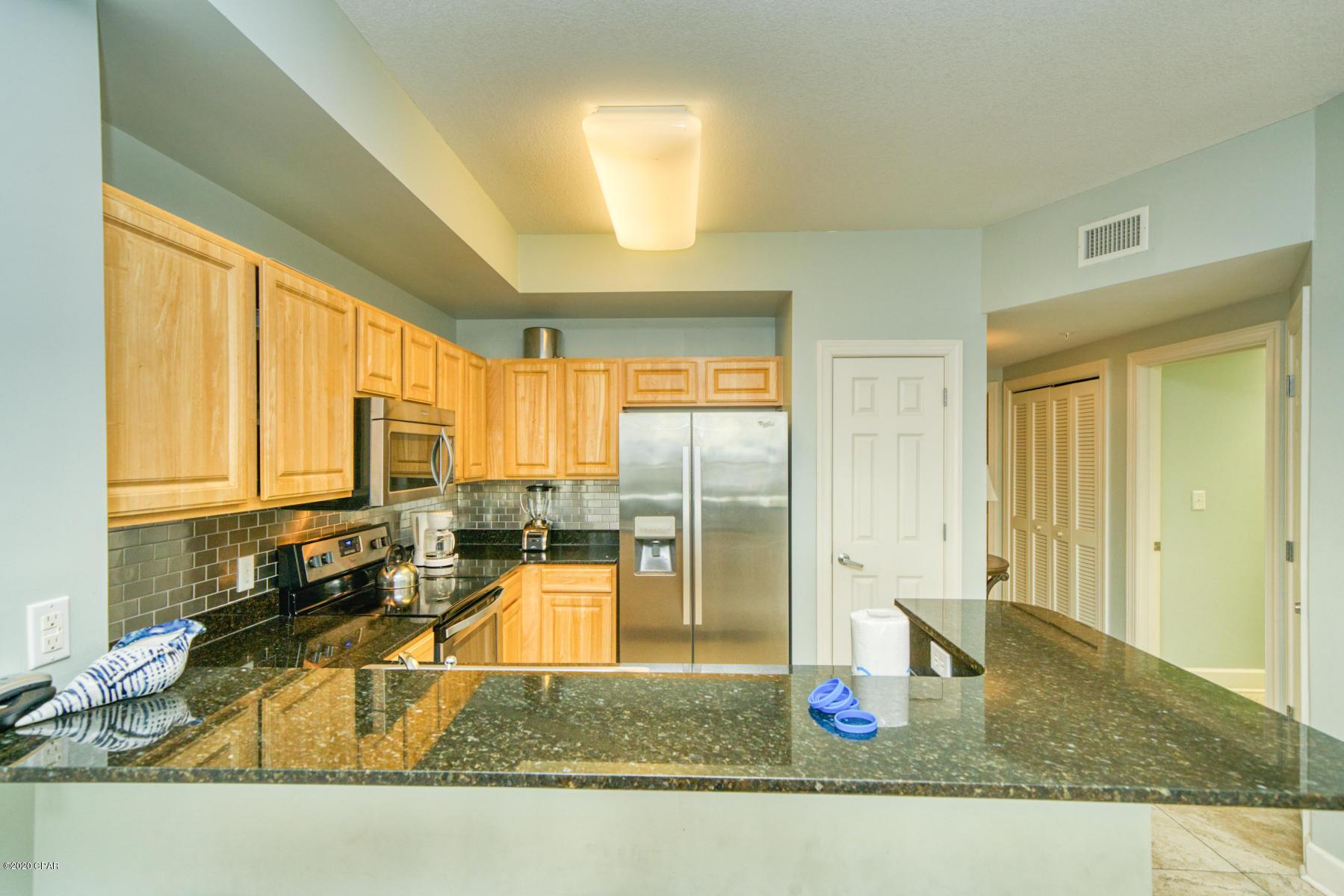 SUNRISE BEACH - Residential