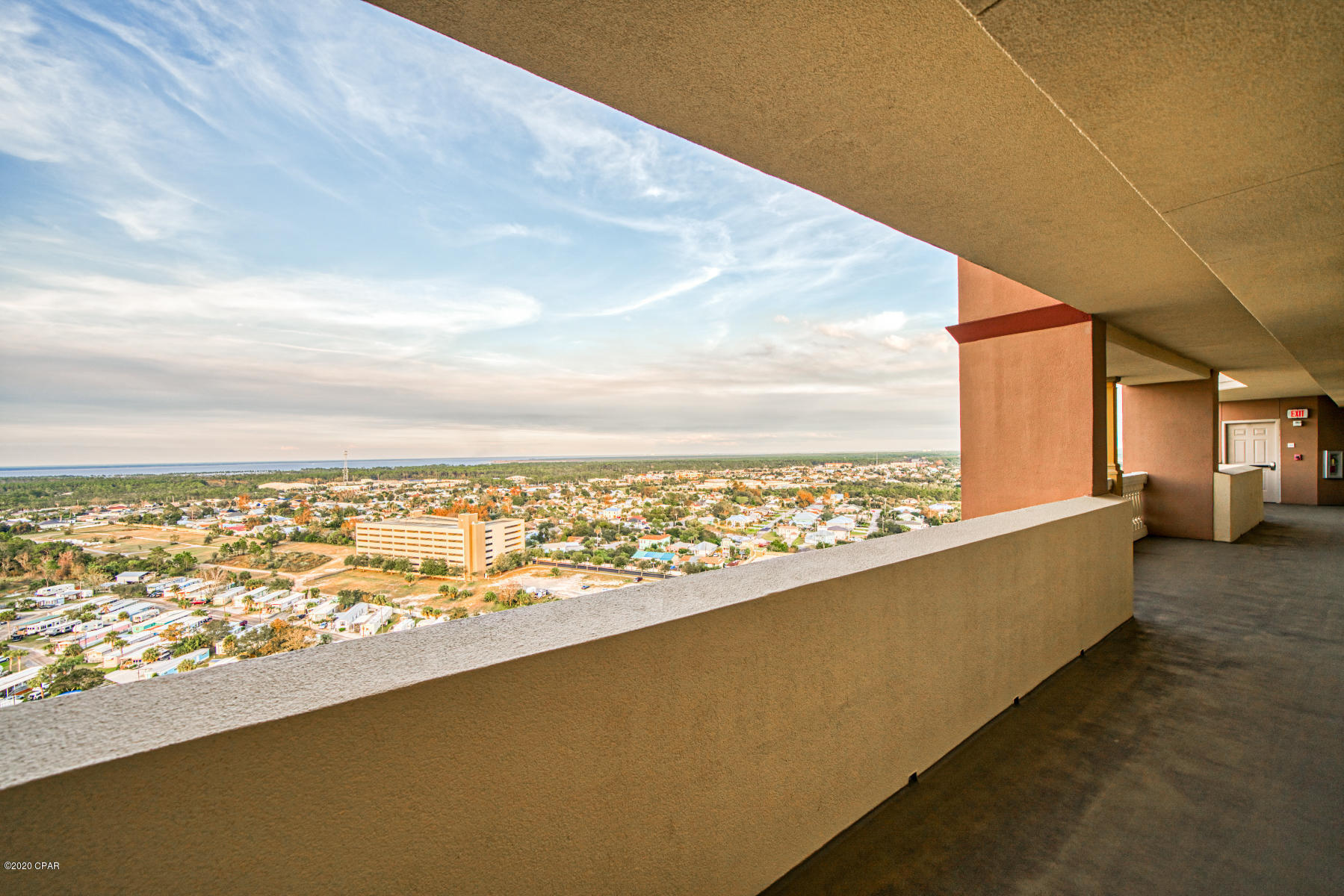 SUNRISE BEACH - Residential