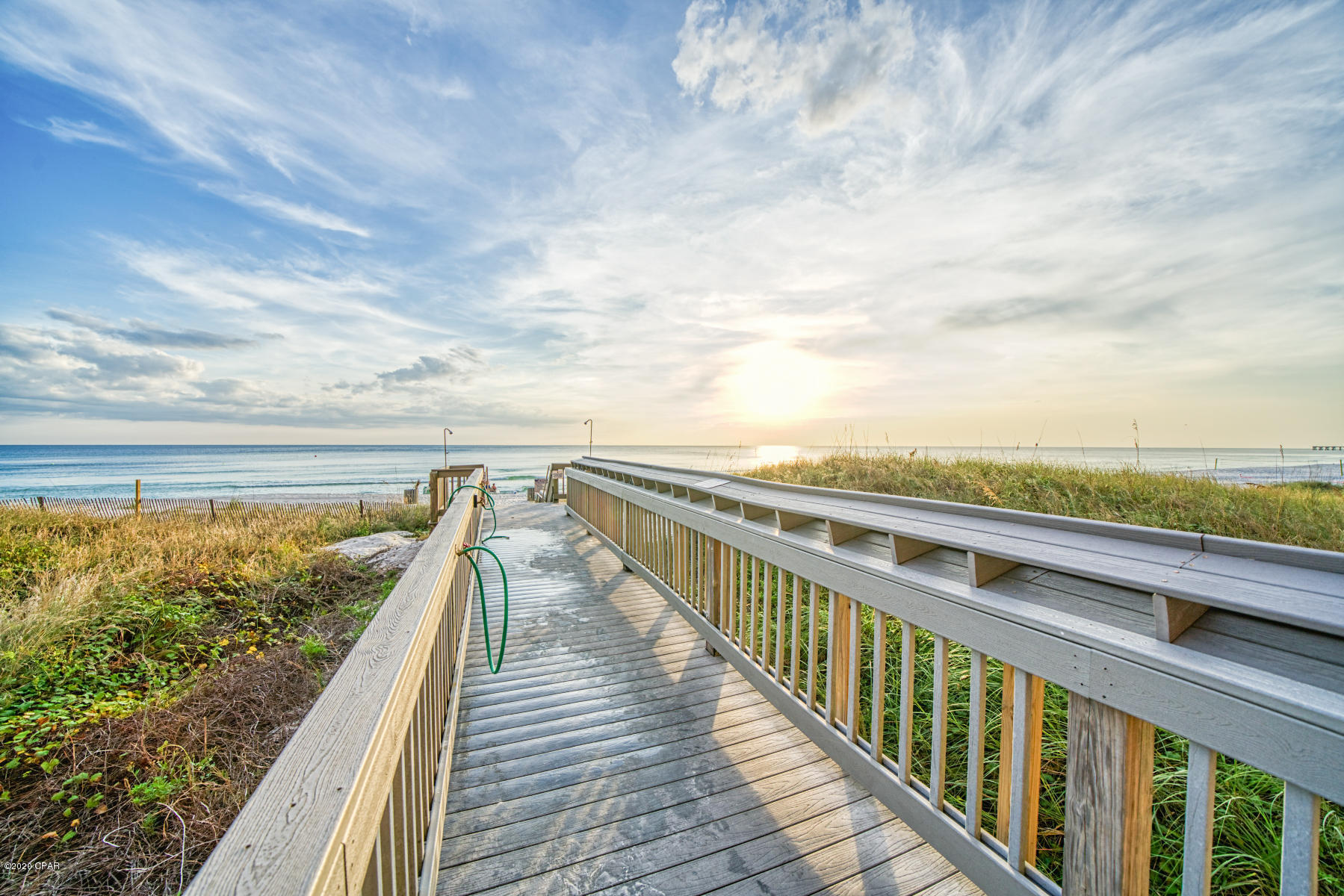 SUNRISE BEACH - Residential