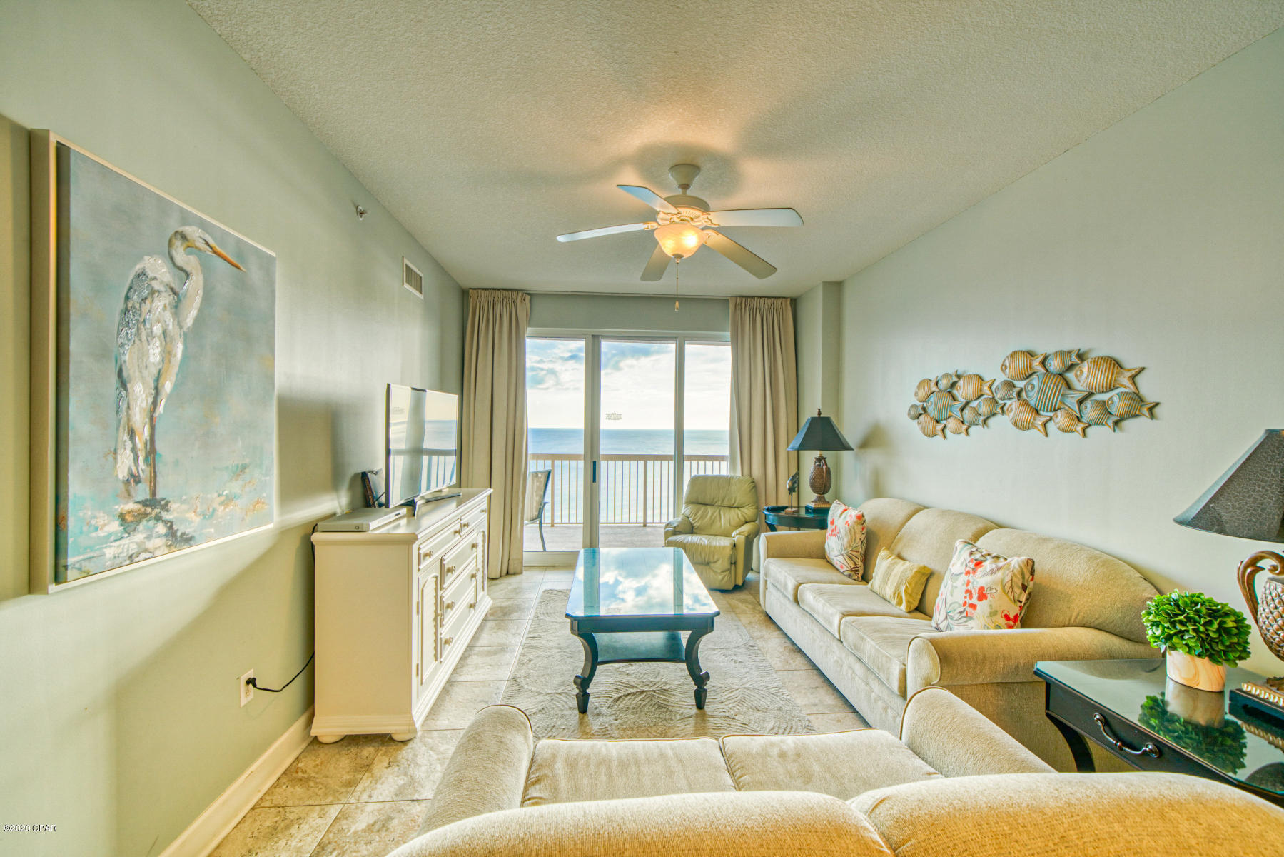 SUNRISE BEACH - Residential