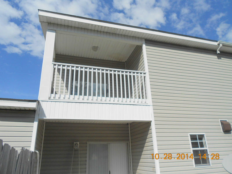 CHATELAINE ESTATES S/D - Residential Lease