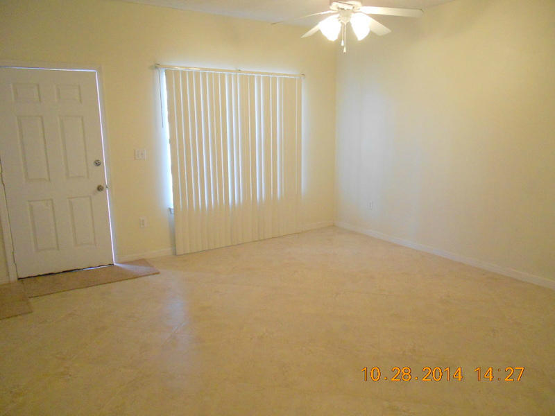 CHATELAINE ESTATES S/D - Residential Lease