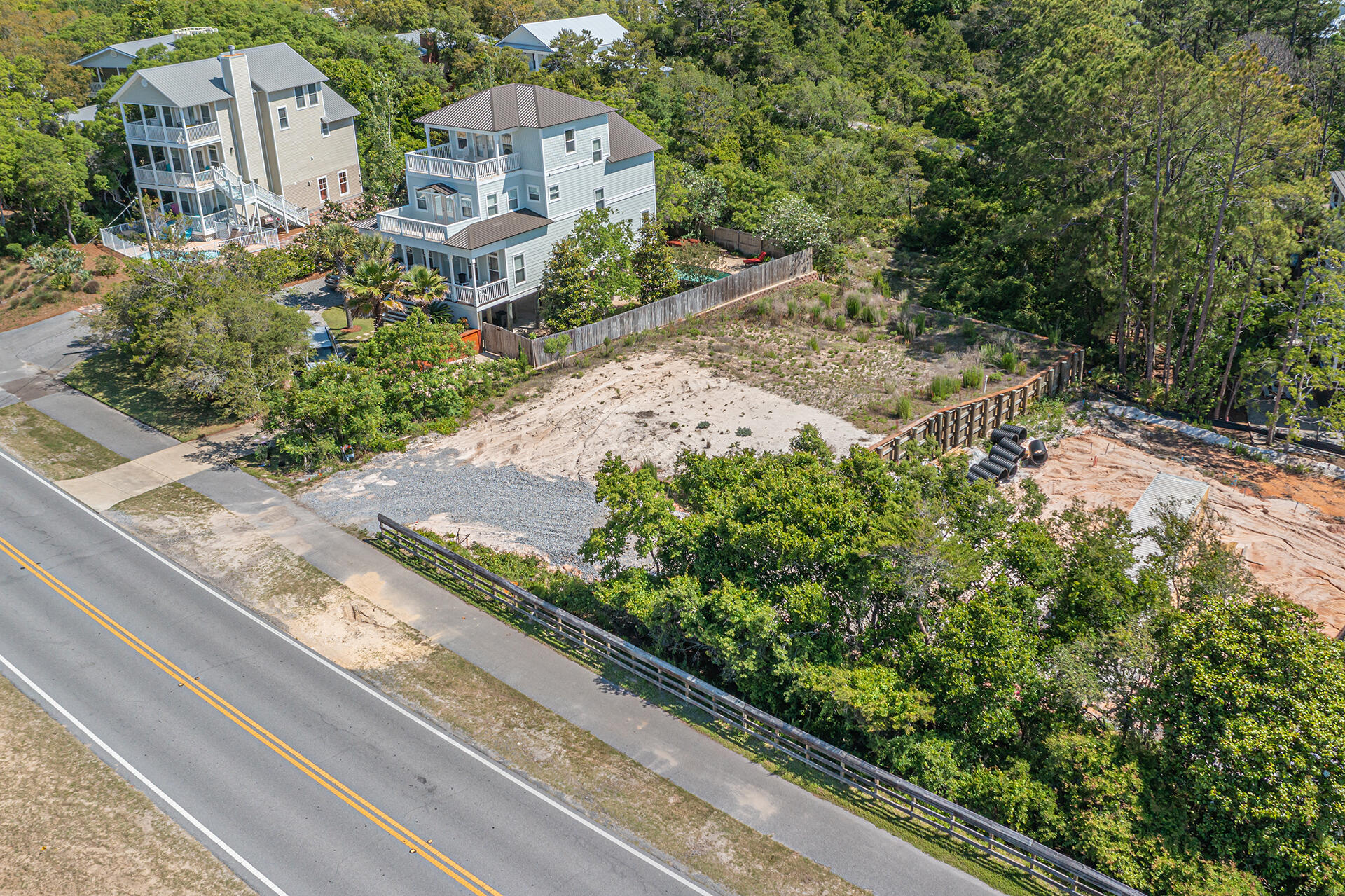 BEACH HIGHLAND 1ST ADD - Land