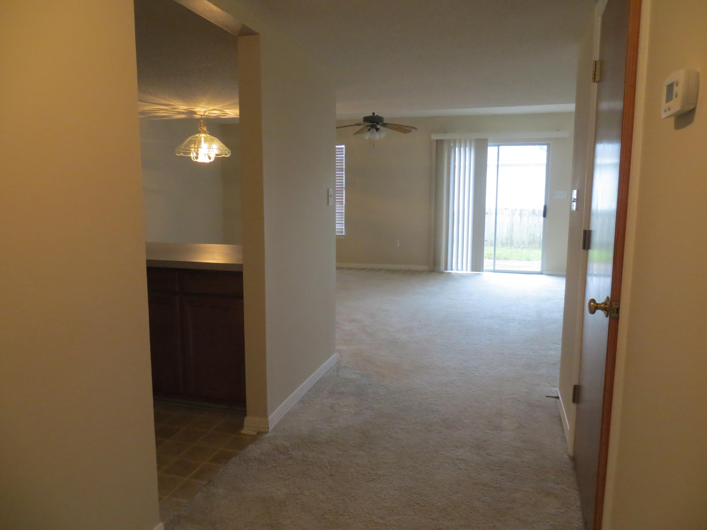 FOREST OAKS PH 1 - Residential Lease
