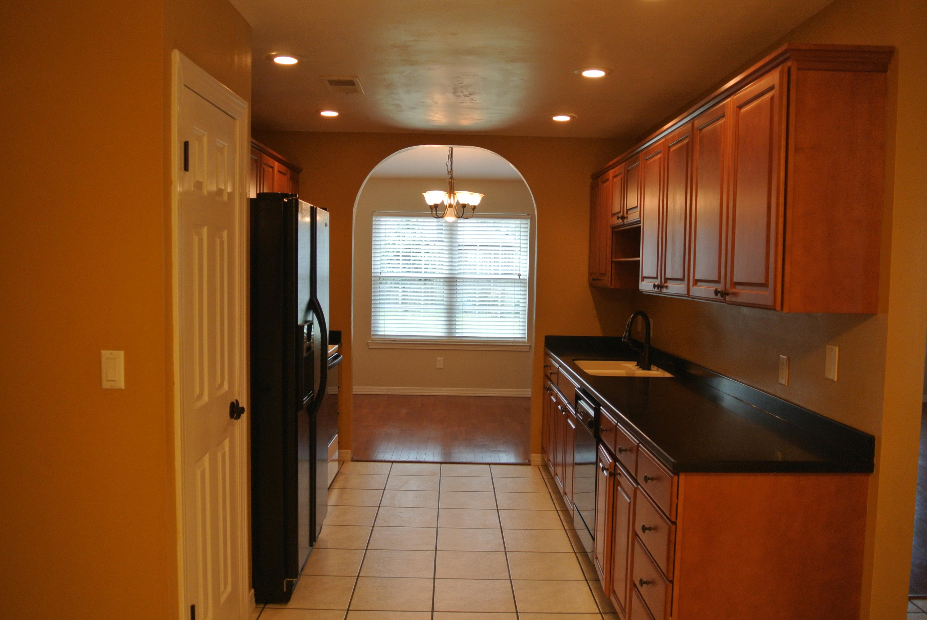 Valparaiso Pinecrest 6 - Residential Lease