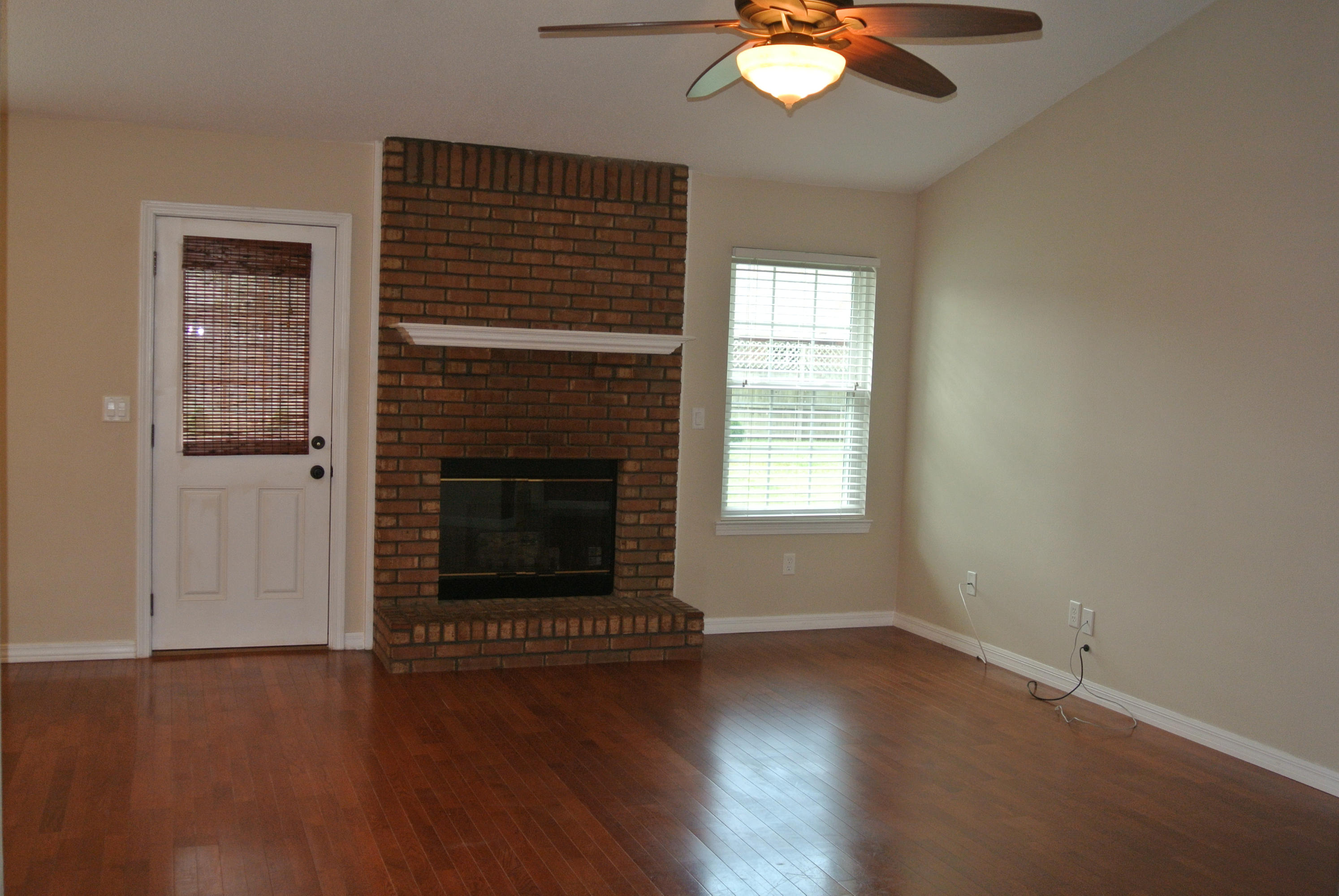 Valparaiso Pinecrest 6 - Residential Lease