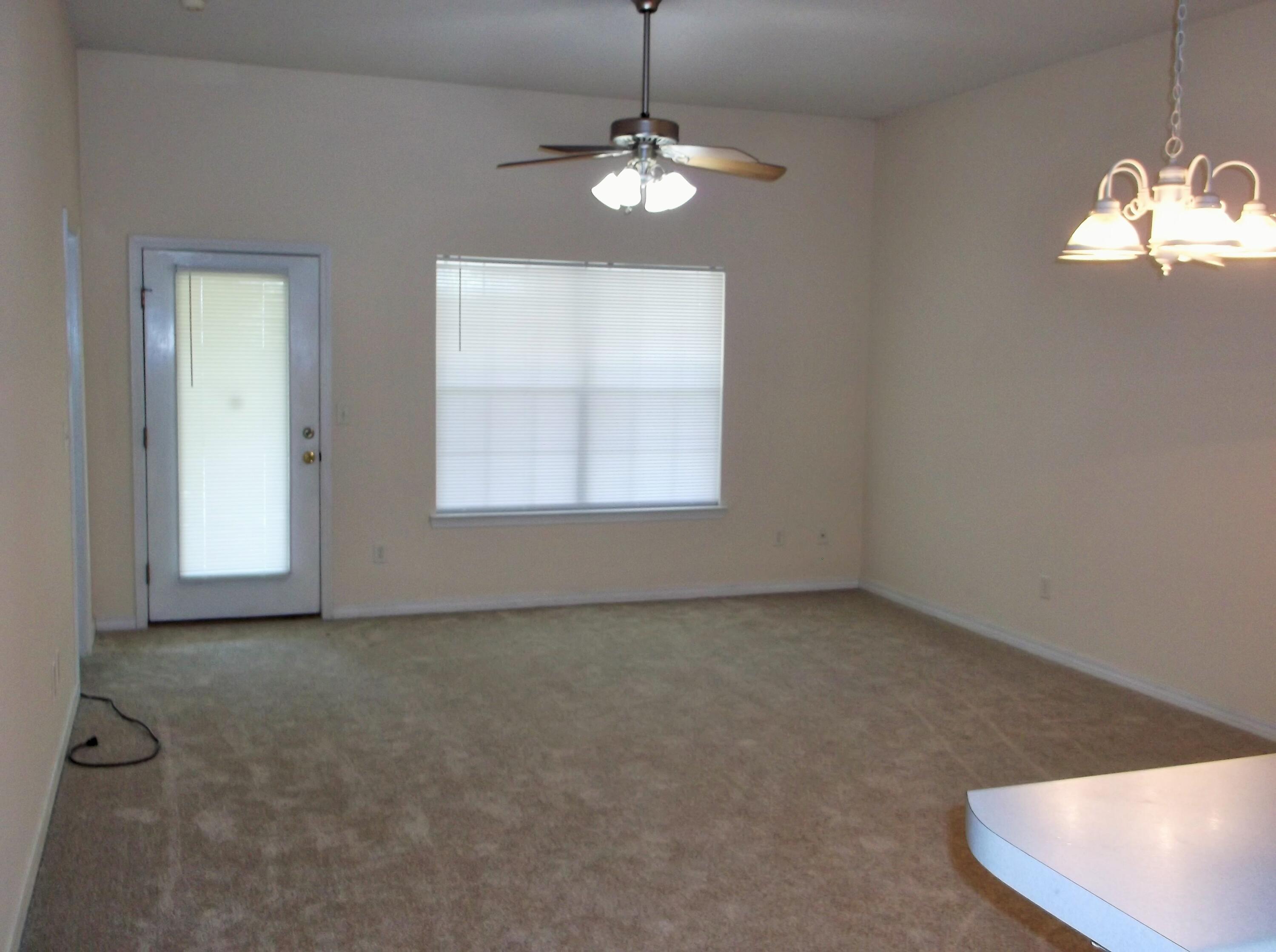 SHANYN TAYLOR OAKS - Residential Lease
