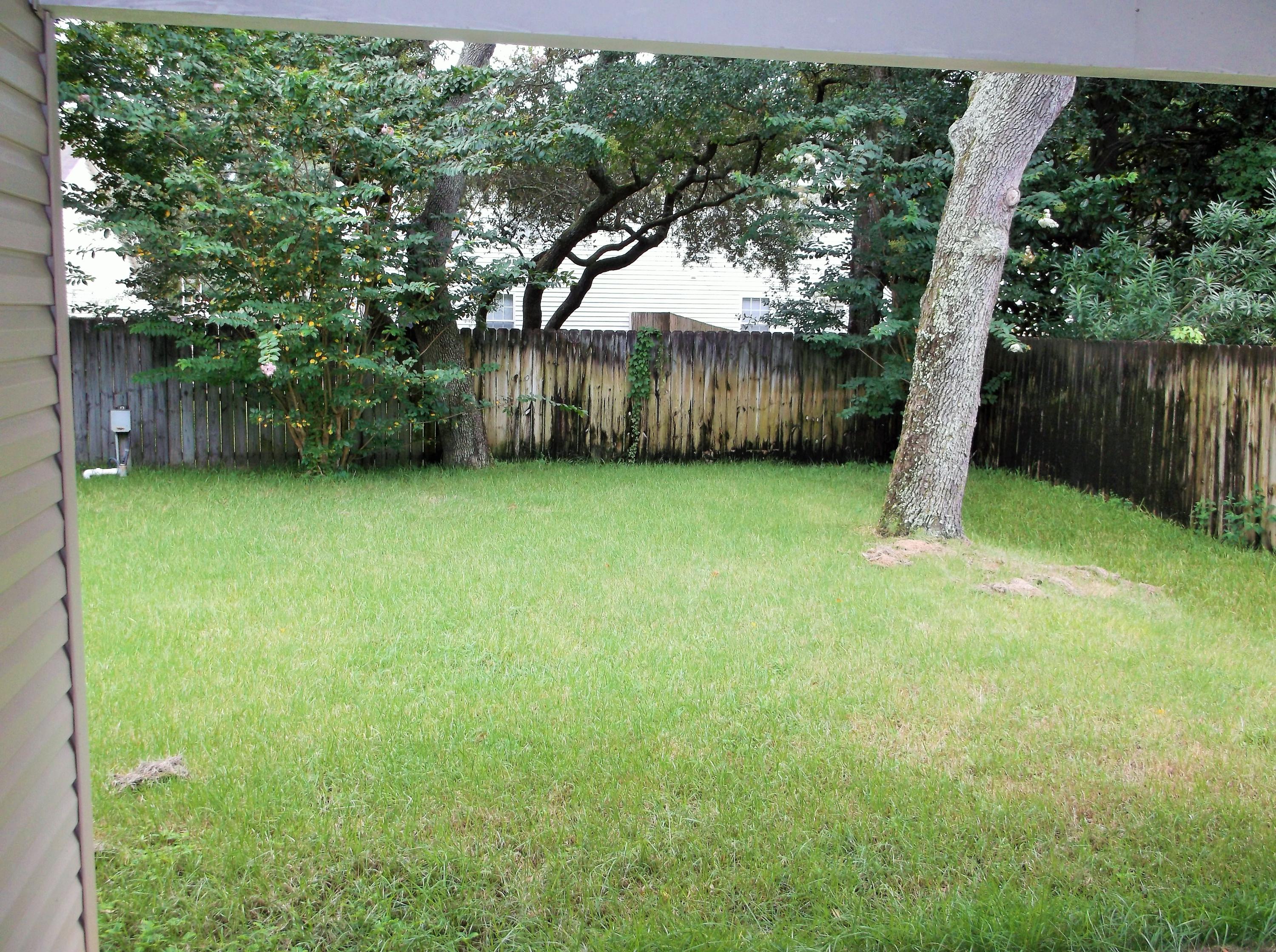 SHANYN TAYLOR OAKS - Residential Lease
